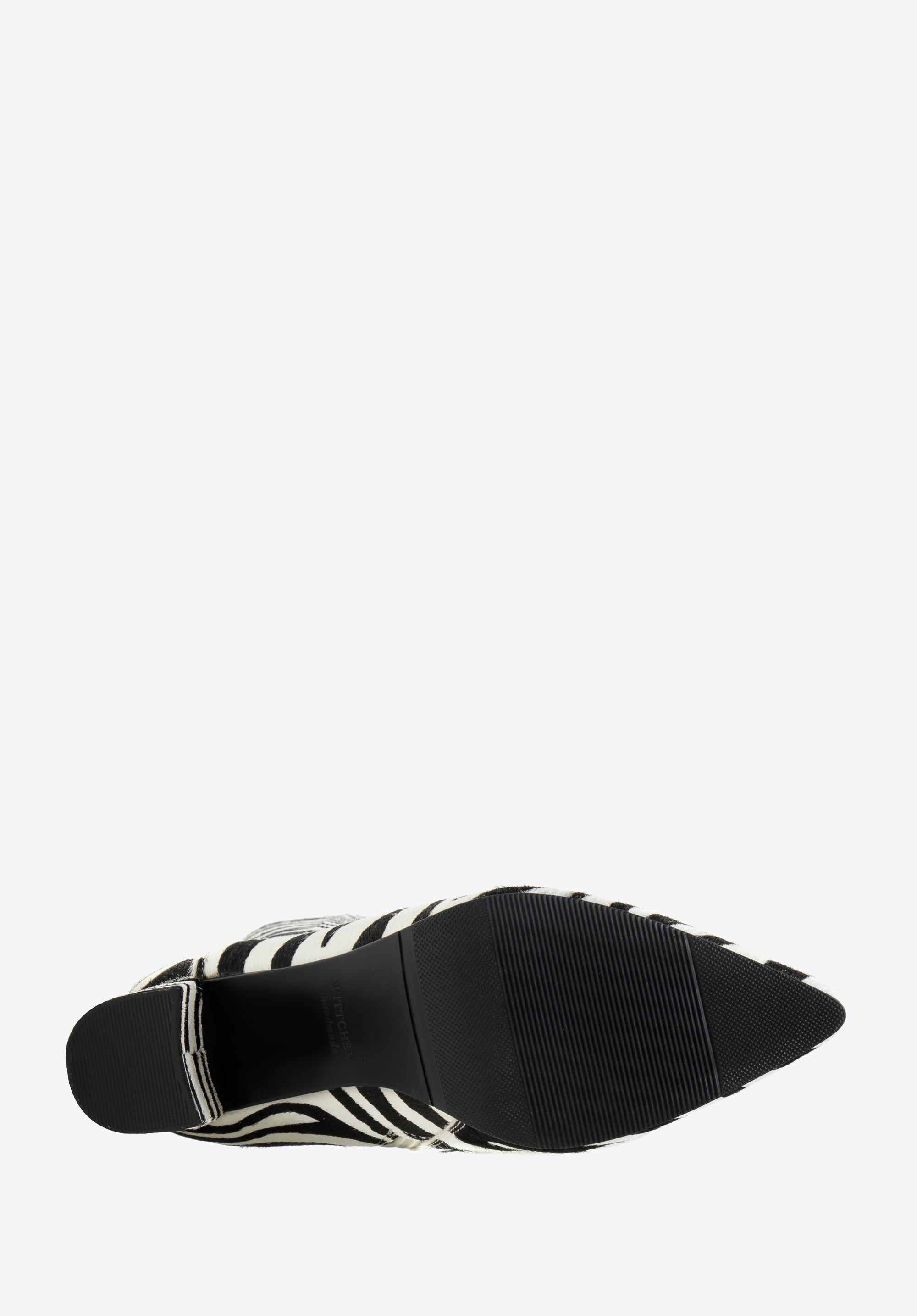 Damskie kozaki ze skóry z włosiem w zwierzęcy wzór