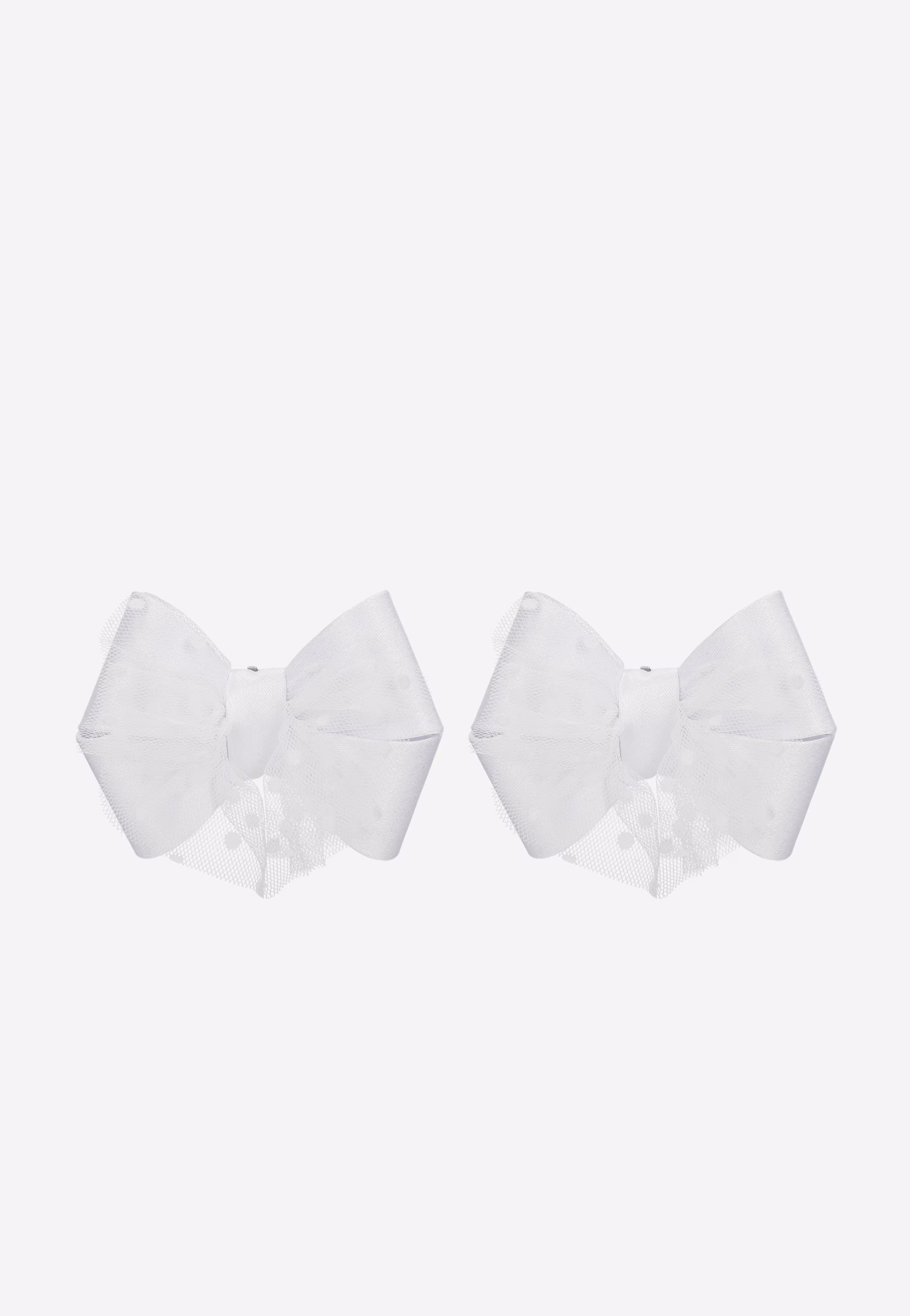 Biała doczepiana kokarda do butów