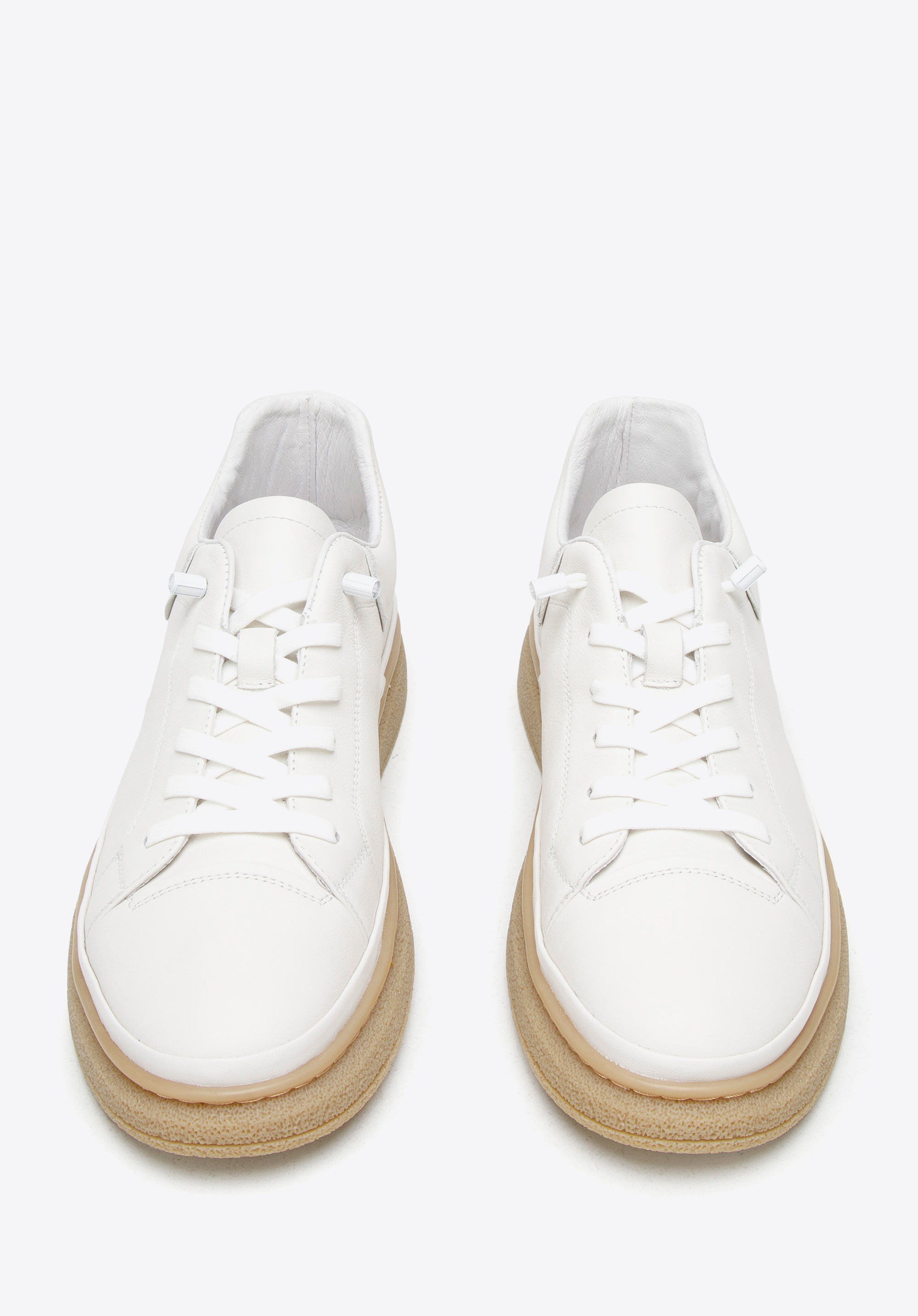 Męskie sneakersy skórzane na jasnej podeszwie