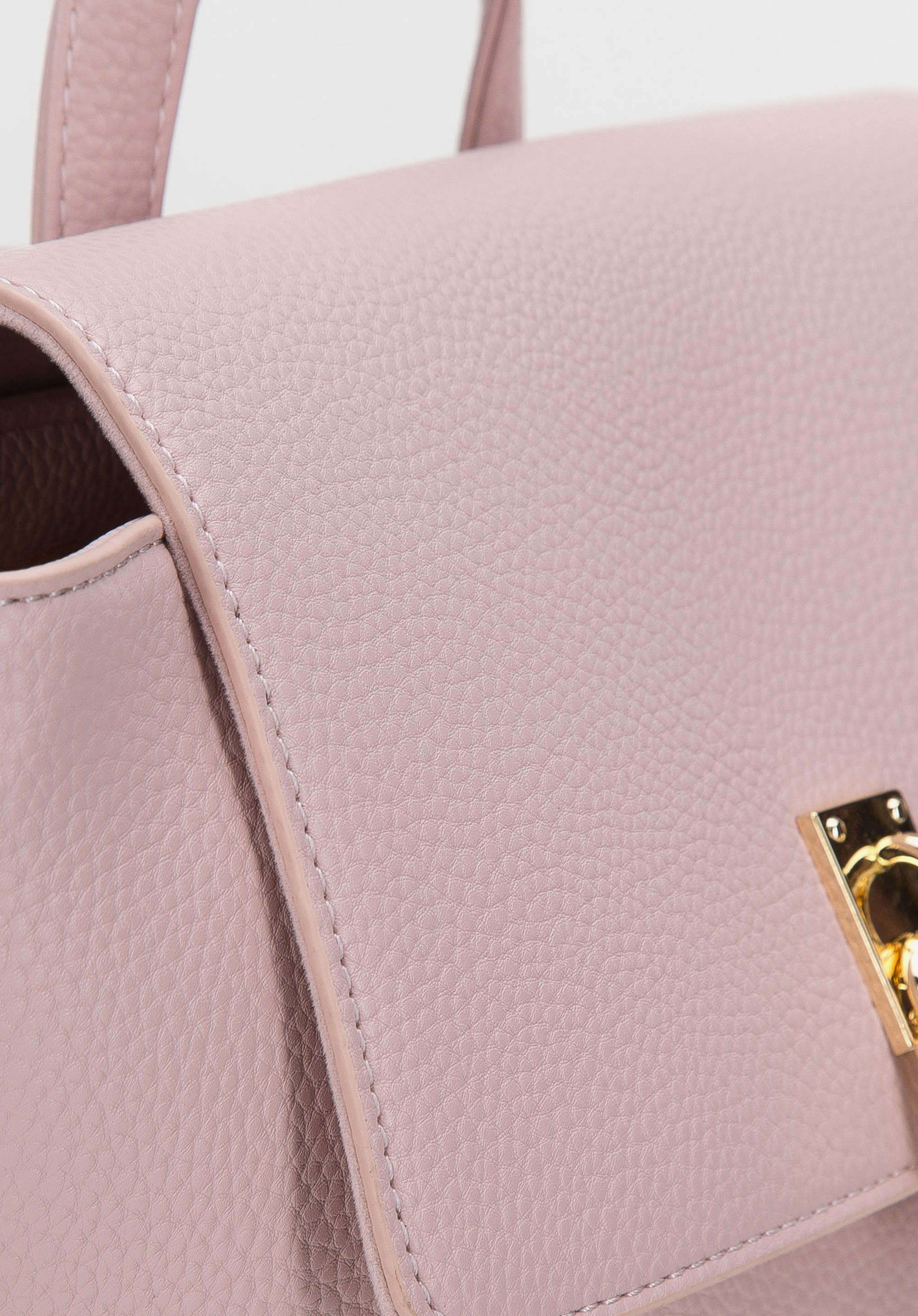 Damski plecak z kłódką