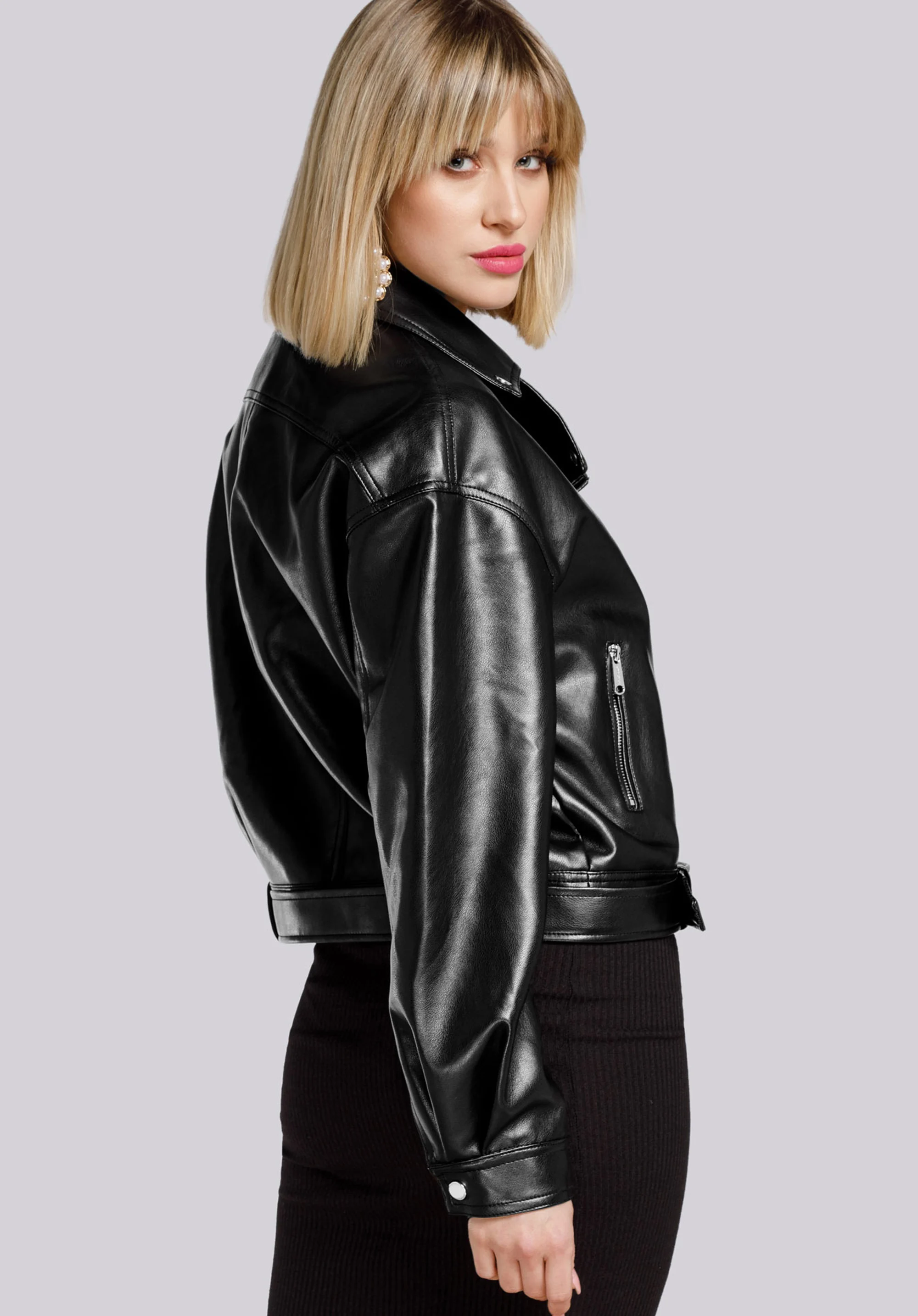 Damska ramoneska oversize z paskiem