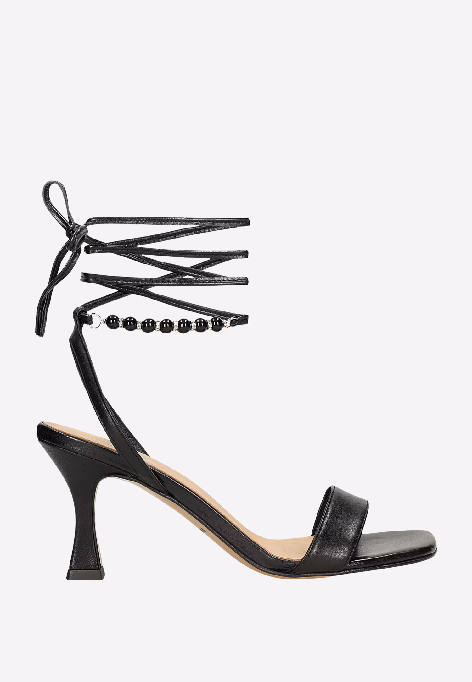 Czarne sandały na obcasie z wiązaniem wokół kostki
