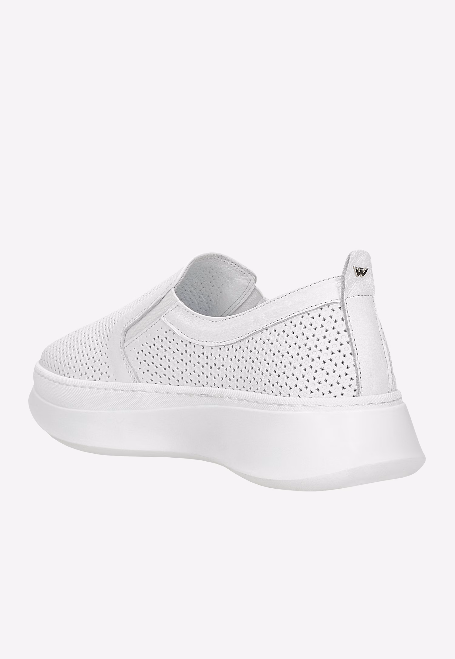 Białe wsuwane półbuty damskie ze skóry licowej