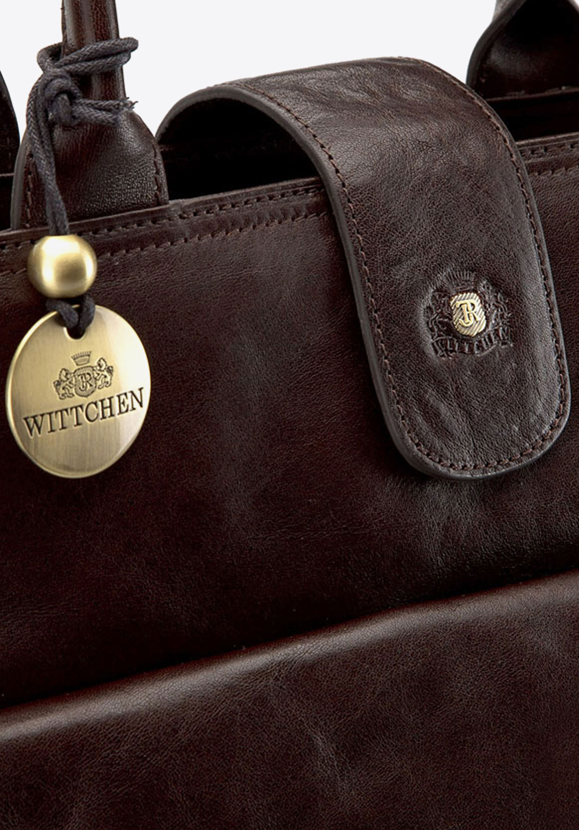 Kuferek skórzany wysoki