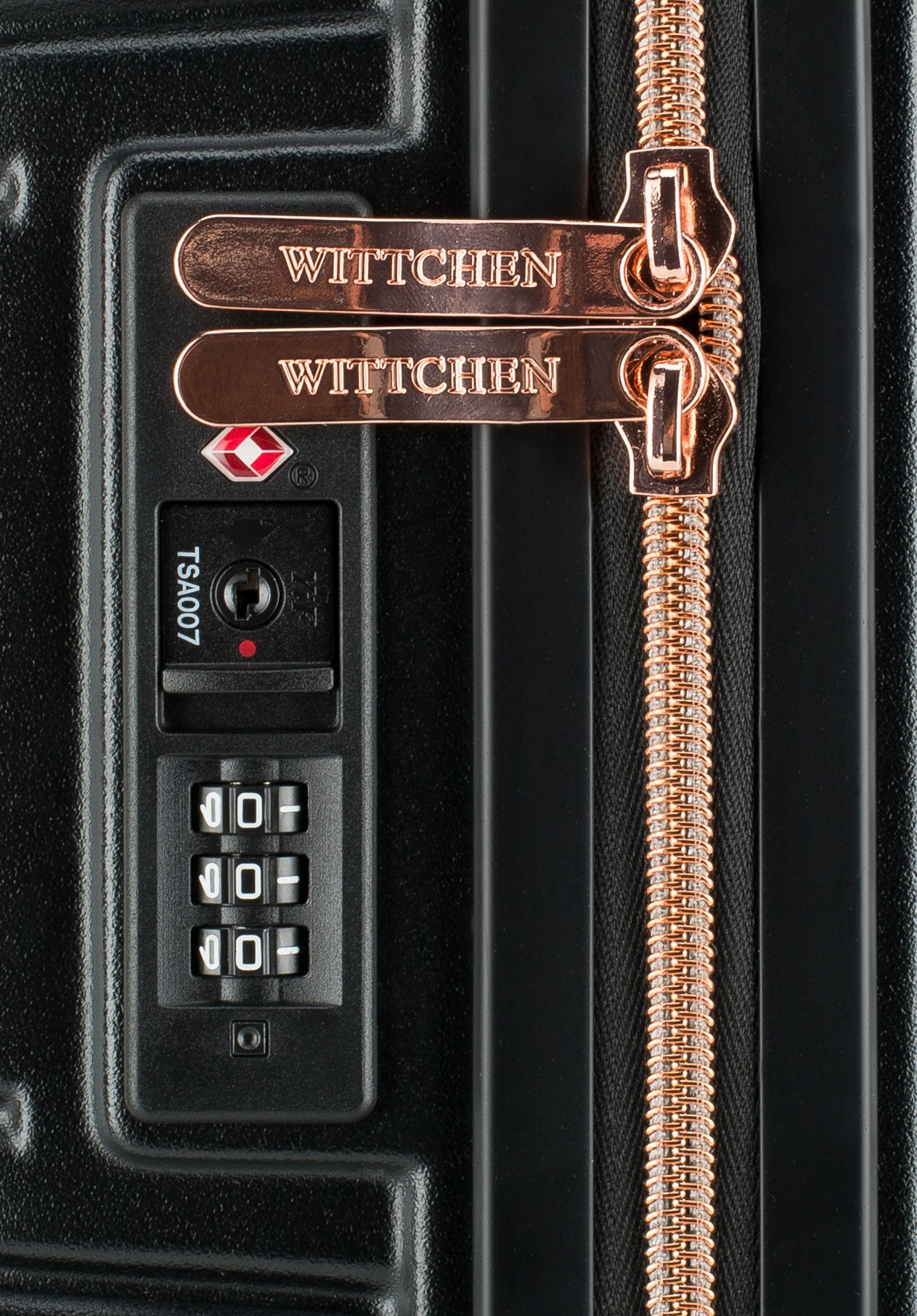 Walizka kabinowa z polikarbonu w paseczki