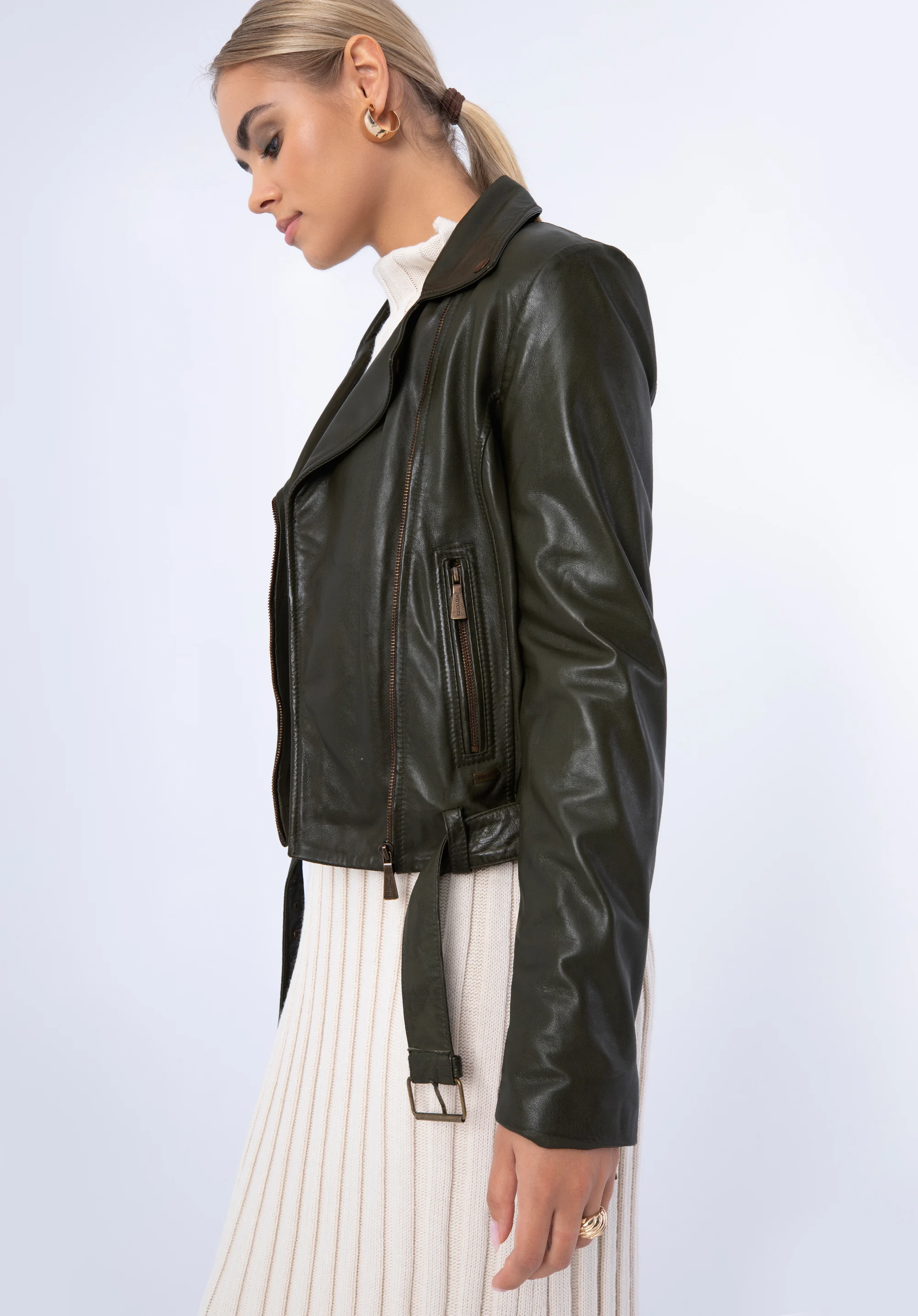 Damska ramoneska skórzana z paskiem