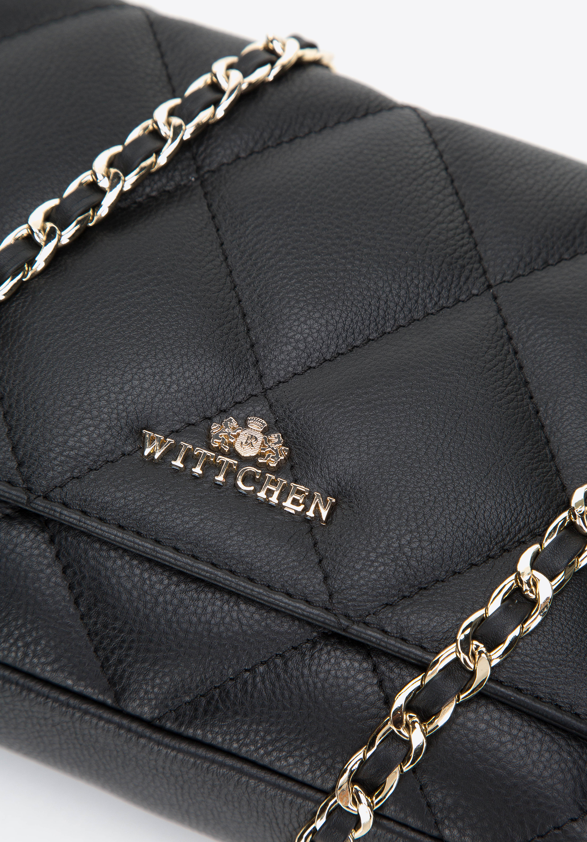 Damska listonoszka z pikowanej skóry na łańcuszku