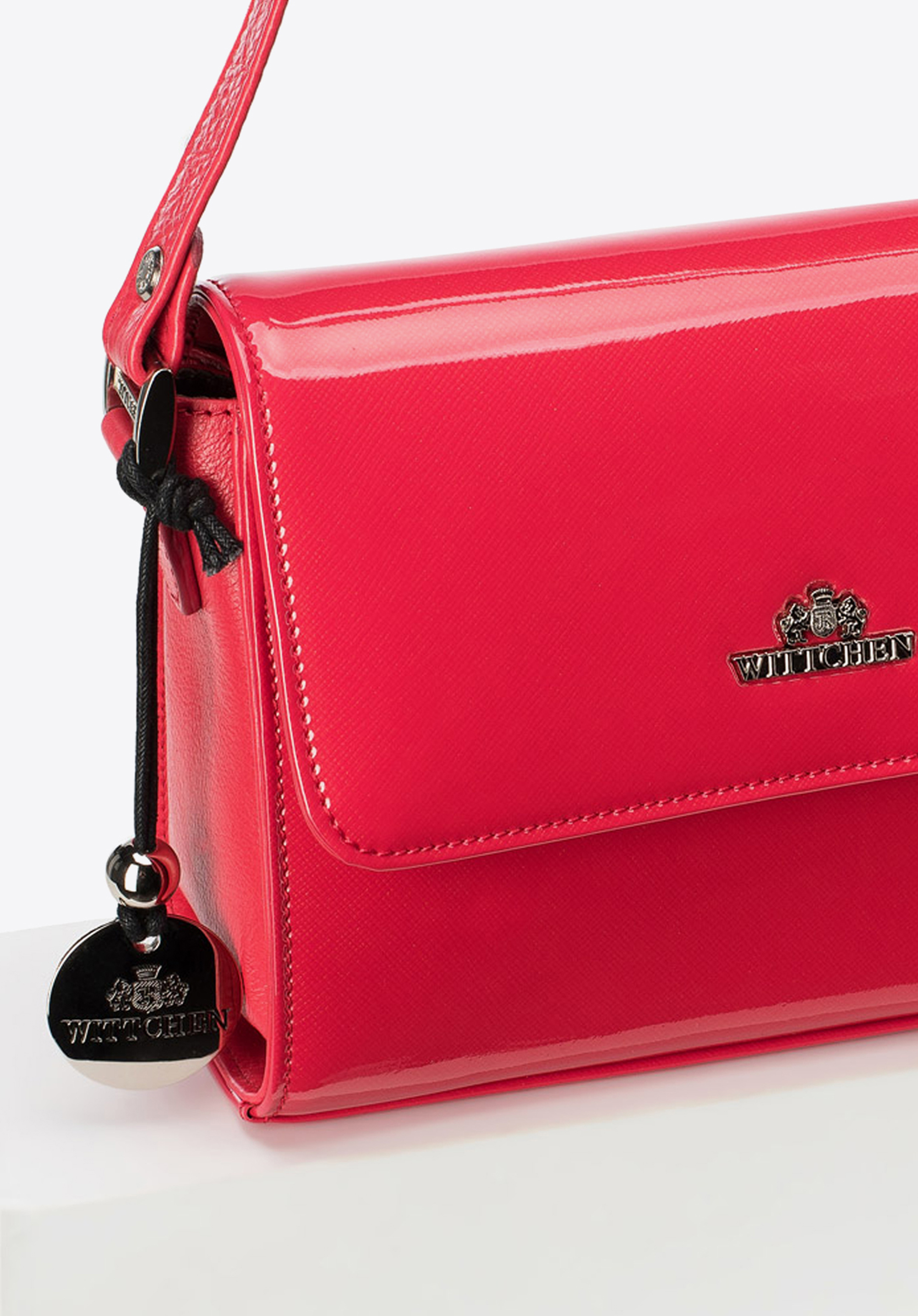 Damska listonoszka skórzana lakierowana