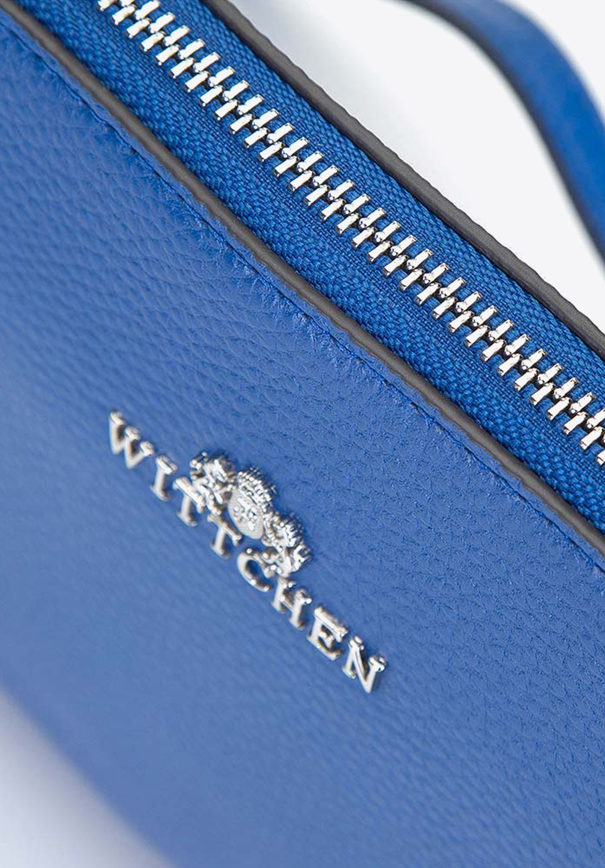 Damska listonoszka skórzana trapezowa