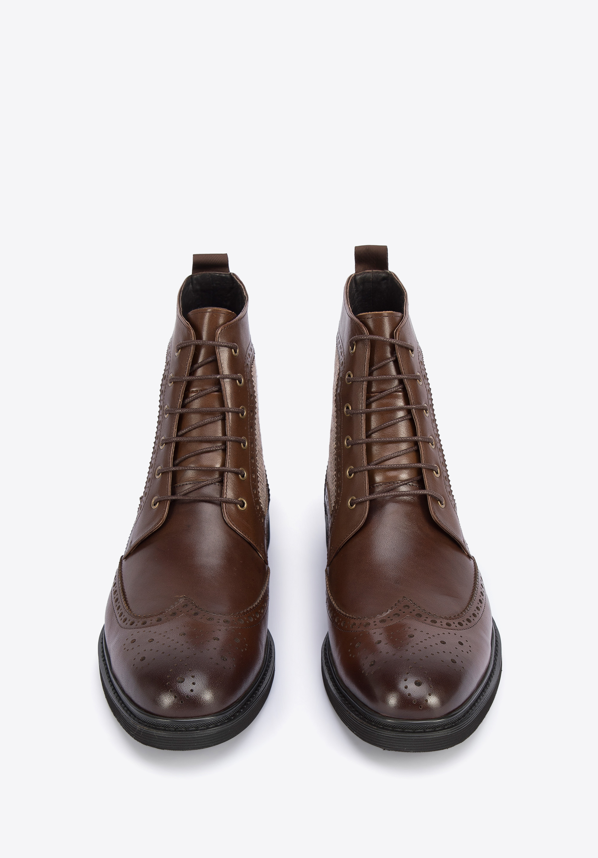 Męskie trzewiki ze skóry z motywem w jodełkę