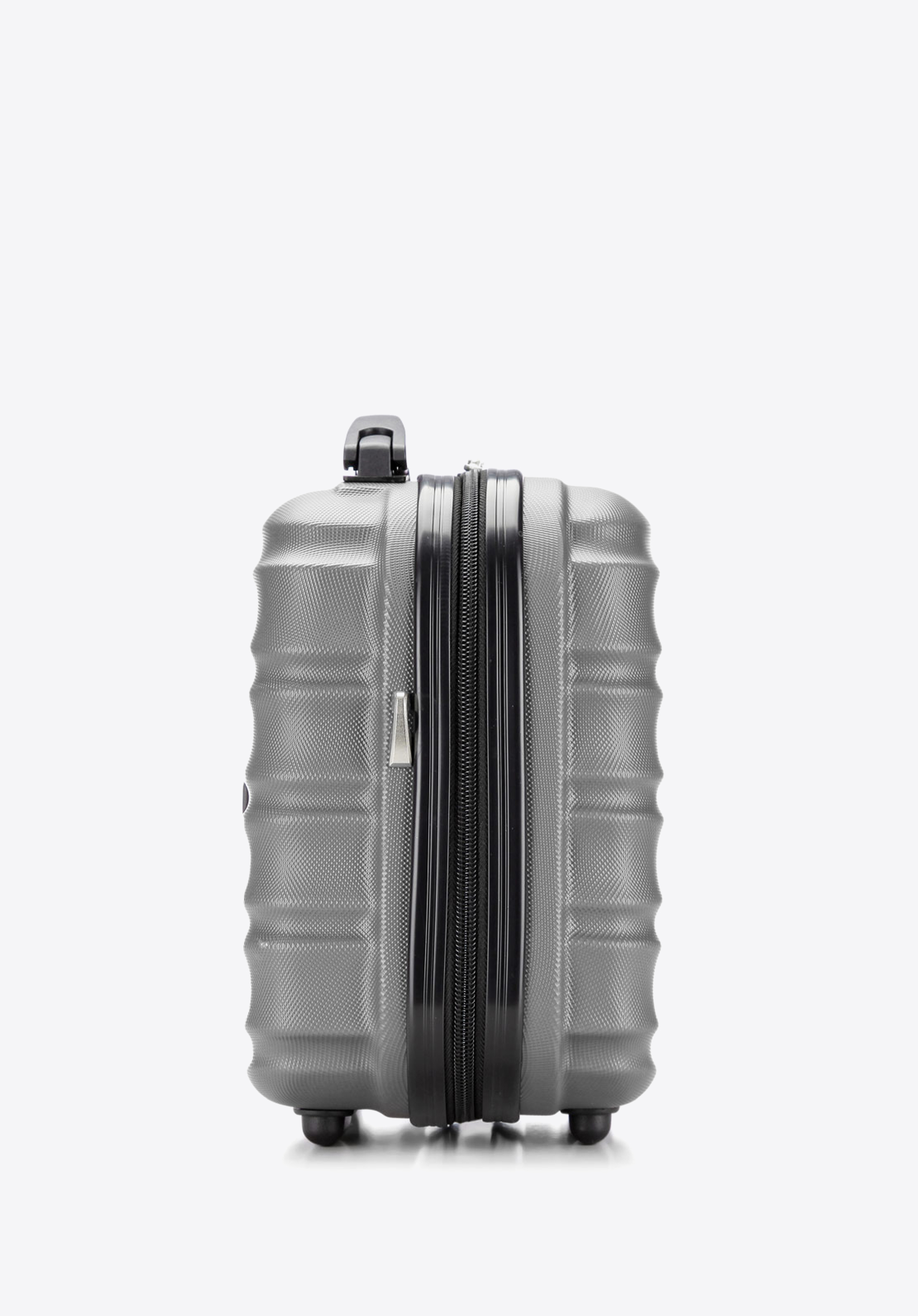 Kosmetyczka podróżna z ABS-u z żebrowaniem