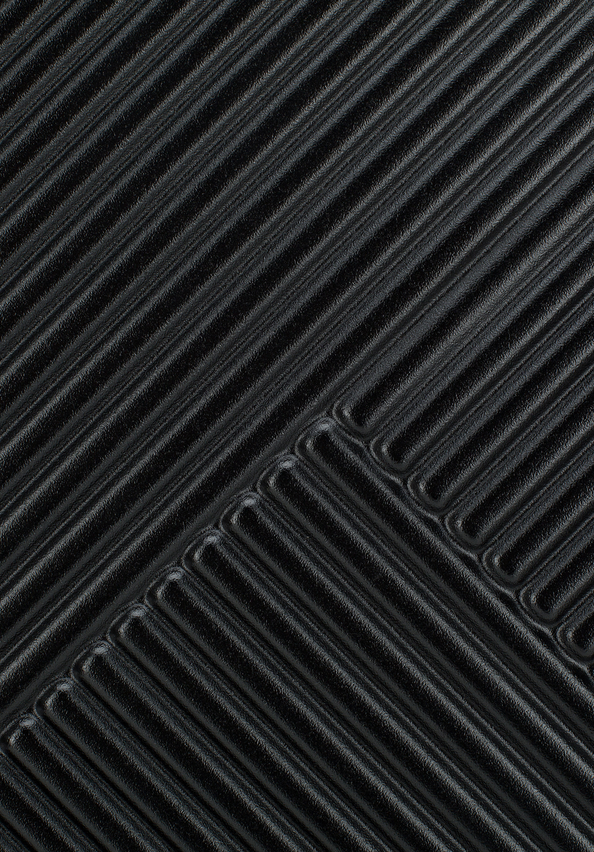 Walizka kabinowa z polikarbonu w paseczki