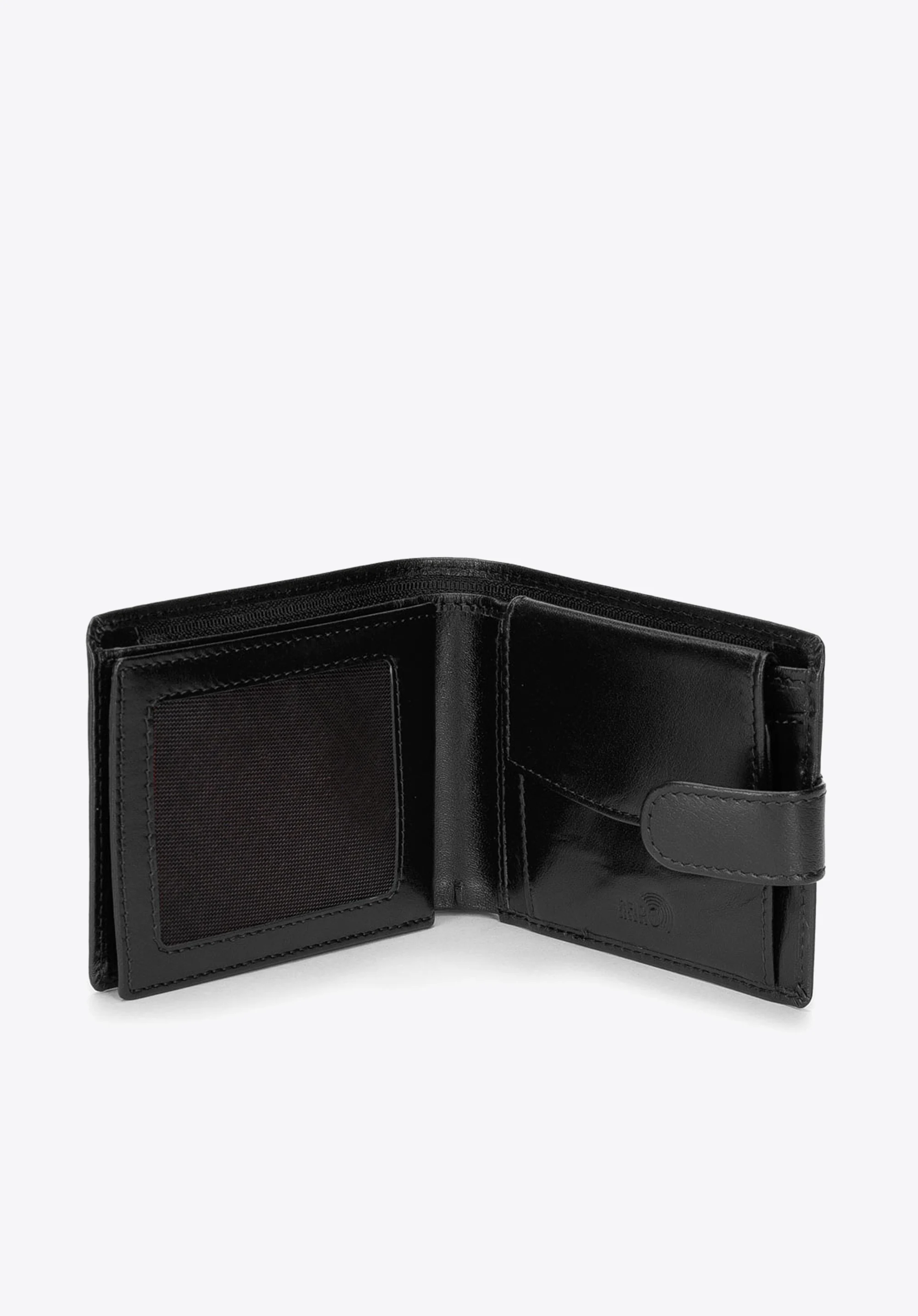 Damski portfel ze skóry na zatrzask