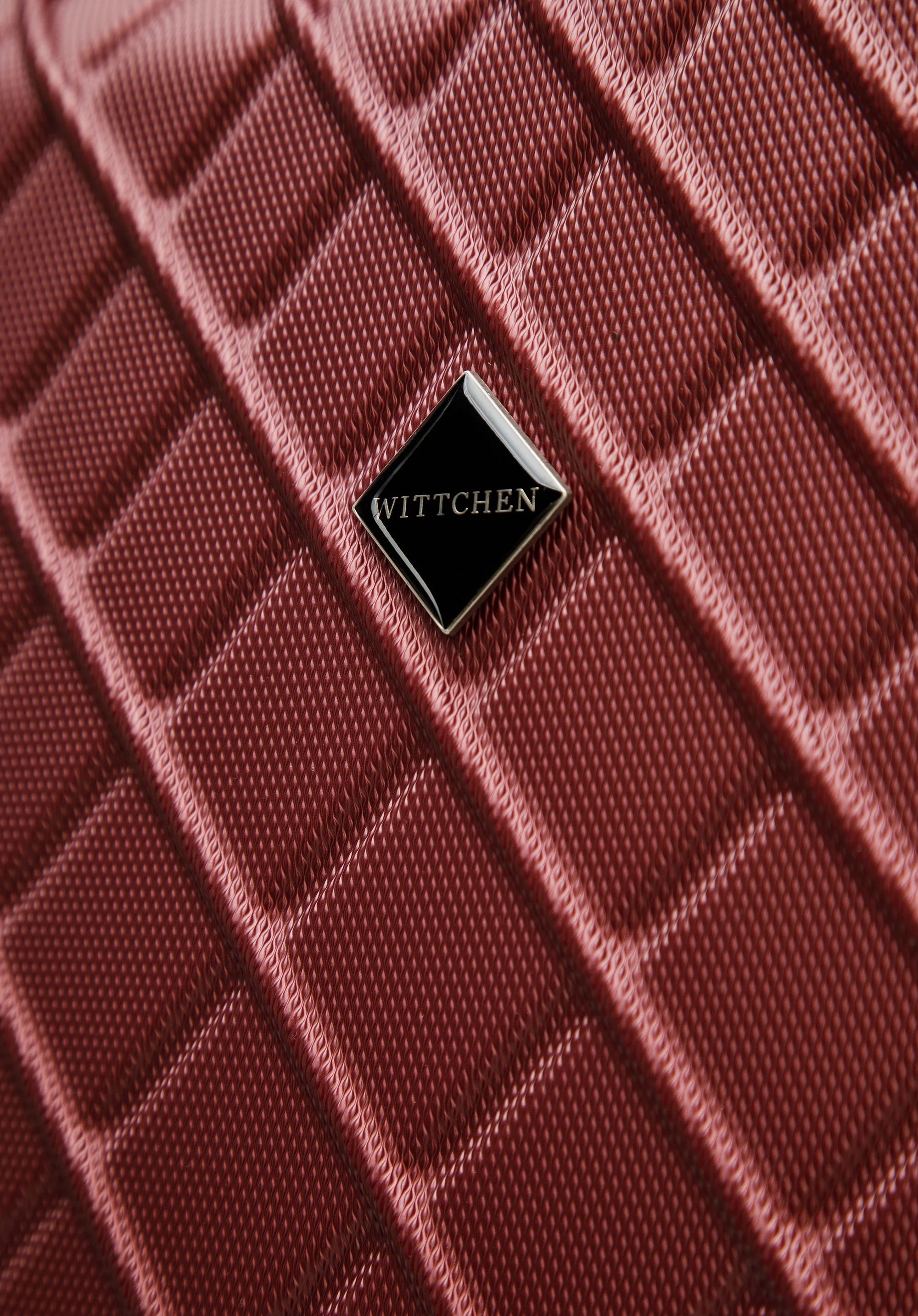 Średnia walizka z ABS-u w ukośną kratkę