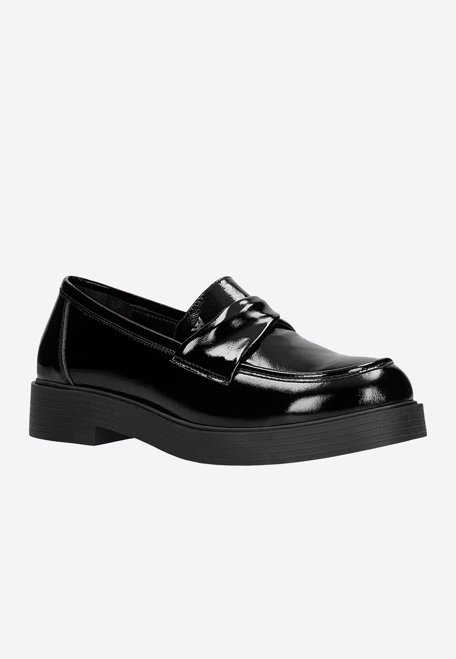 Czarne lakierowane mokasyny typu penny loafers