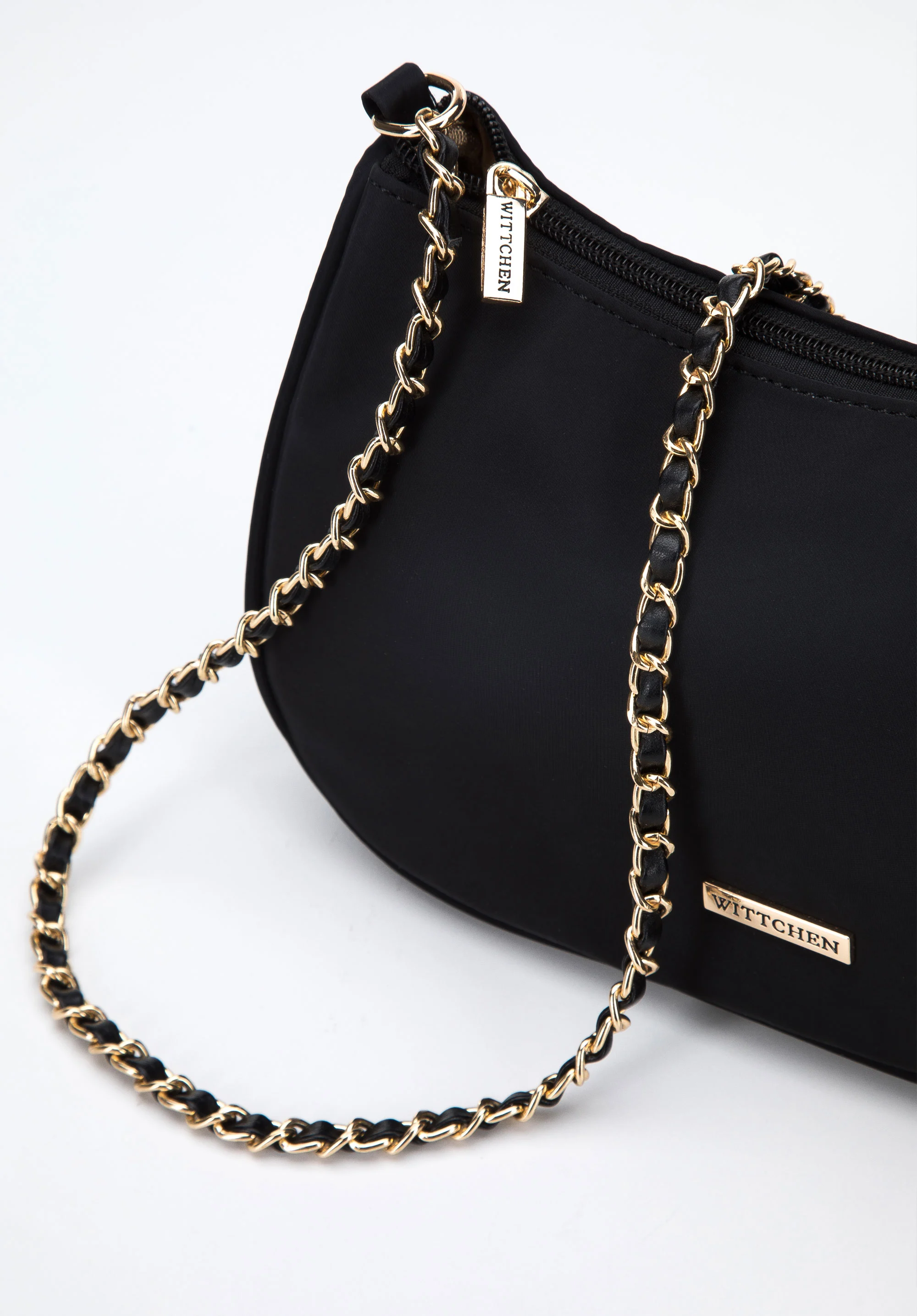 Damska torebka bagietka z nylonu na łańcuszku