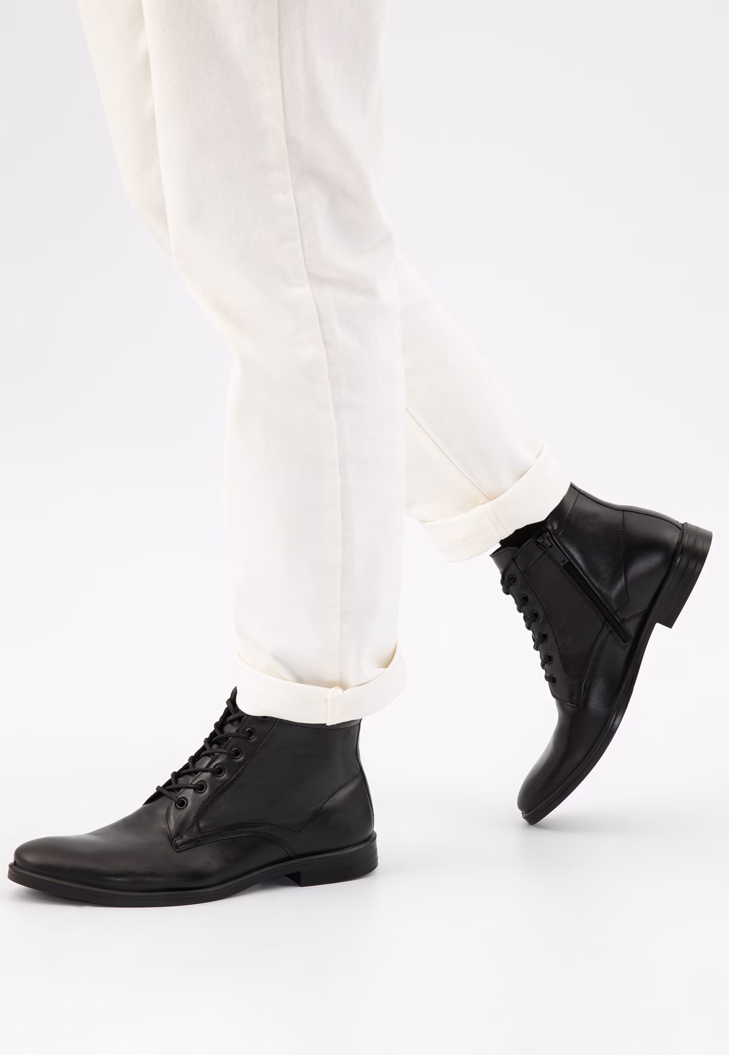 Czarne eleganckie trzewiki męskie ze skóry licowej