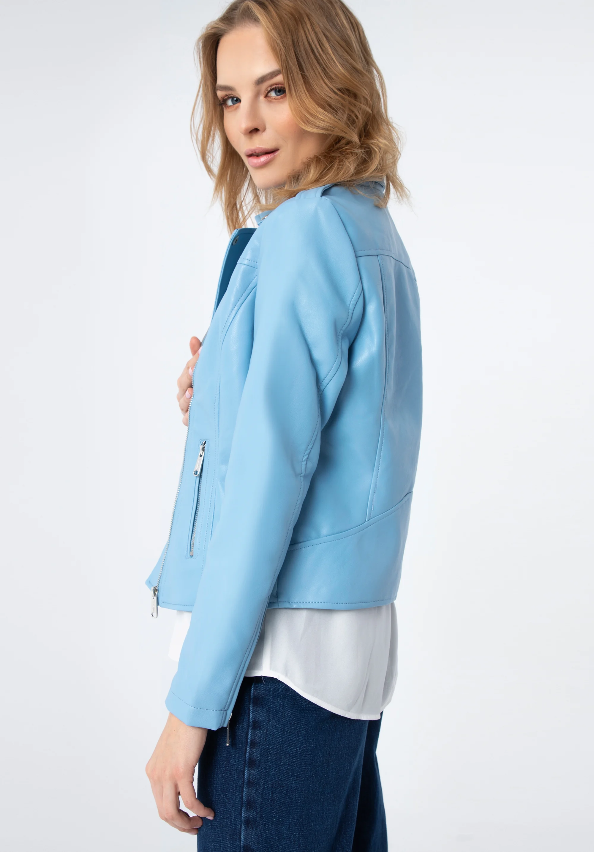 Damska ramoneska z pagonami