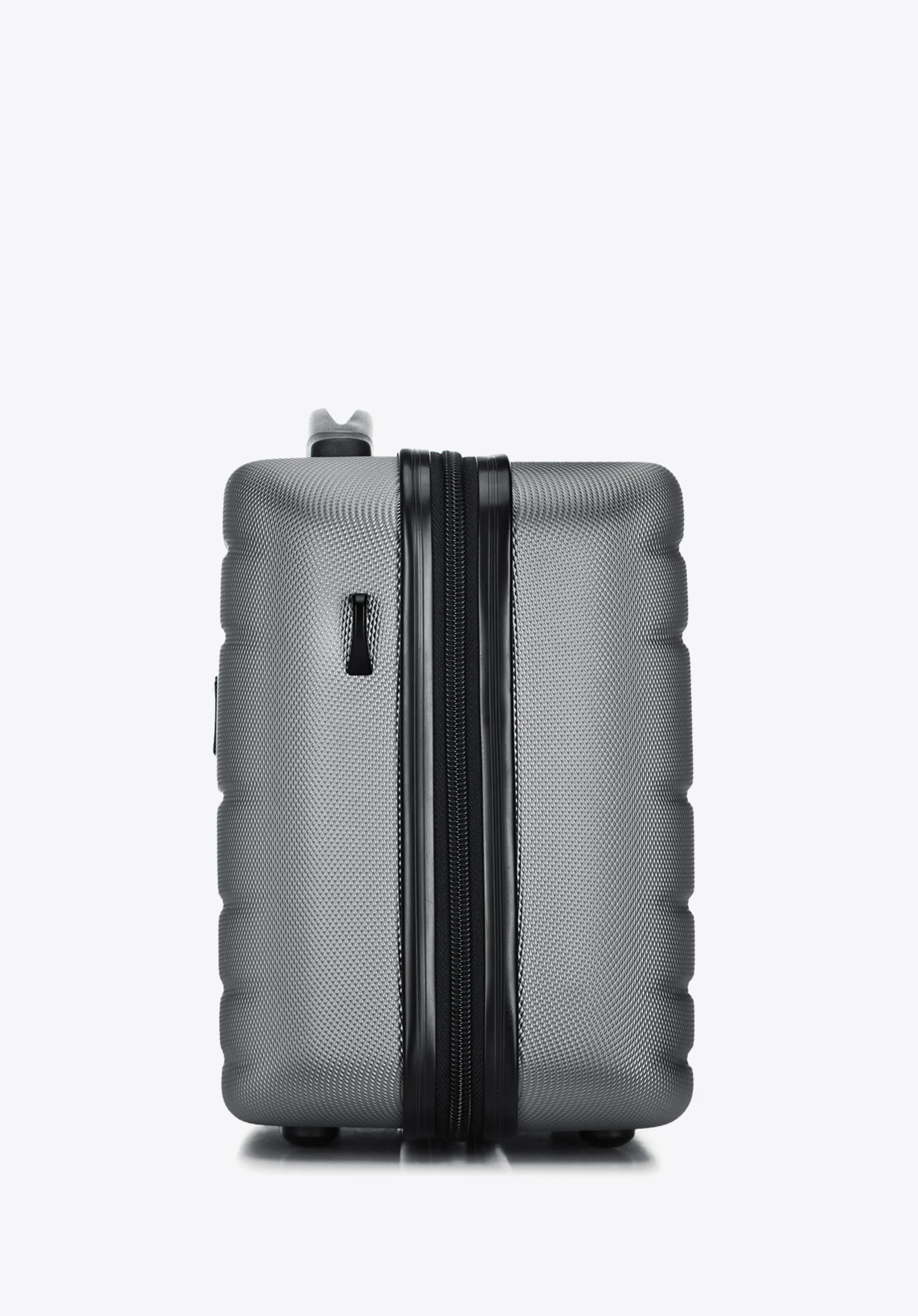 Walizka kabinowa z ABS-u żłobiona