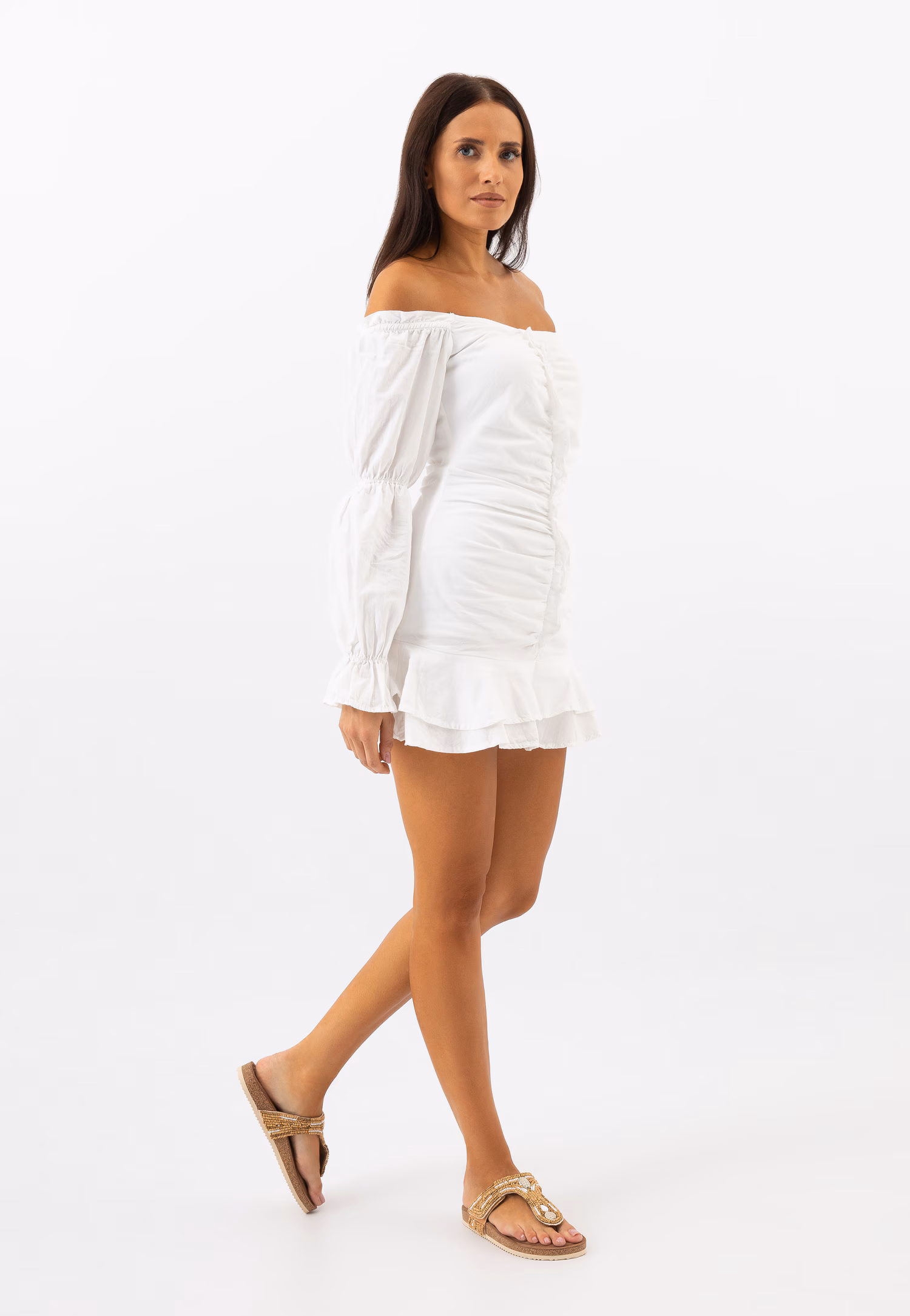 Beżowe japonki w stylu boho