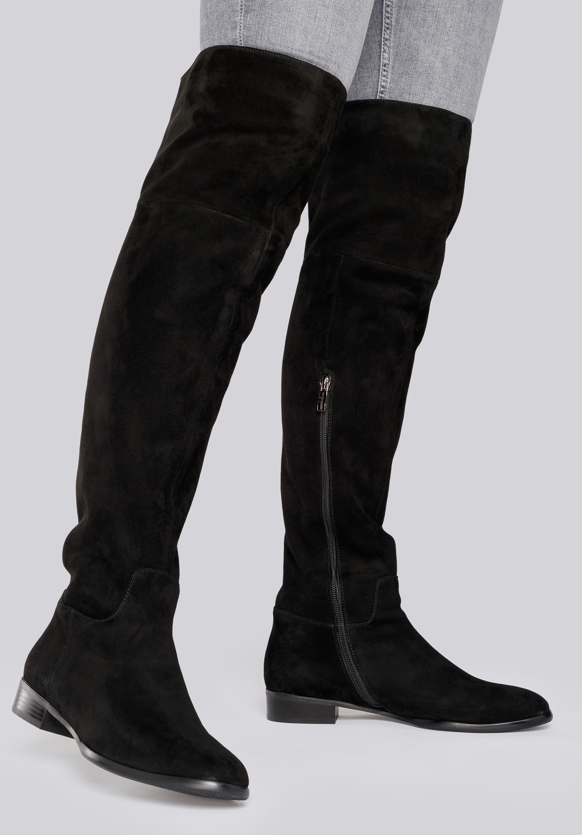 Muszkieterki zamszowe klasyczne