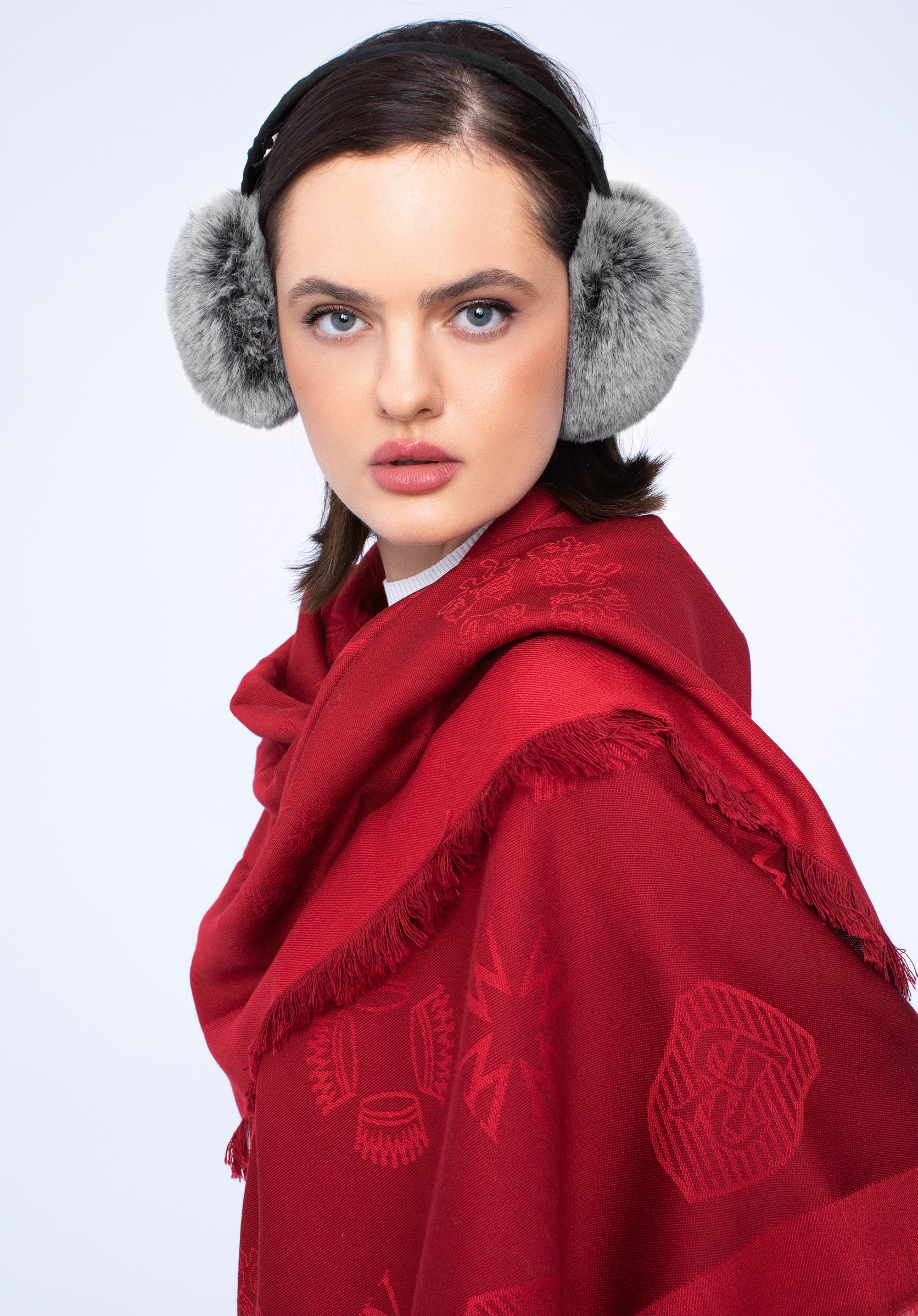 Damska chusta z bambusem tkana w monogram