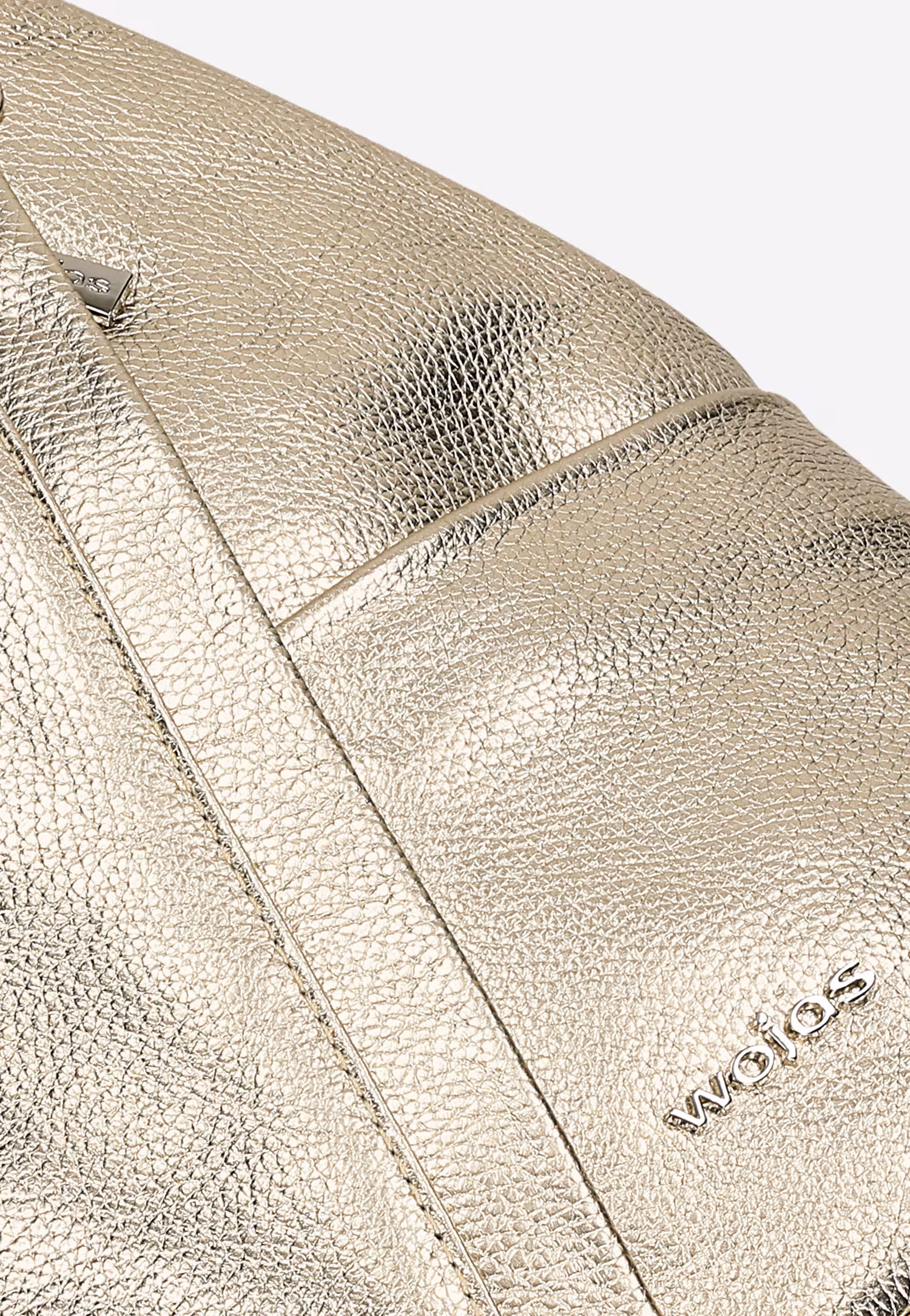 Beżowy trójkątny plecak miejski z suwakiem