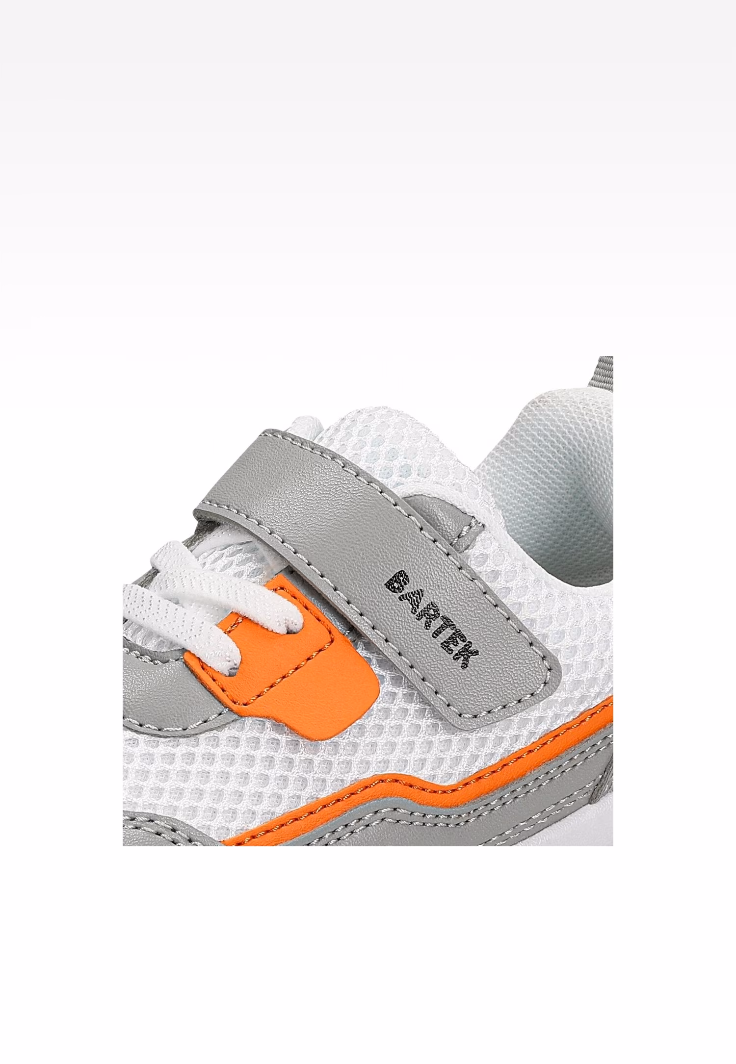 Półbuty BARTEK 11042801, czarno-czerwony