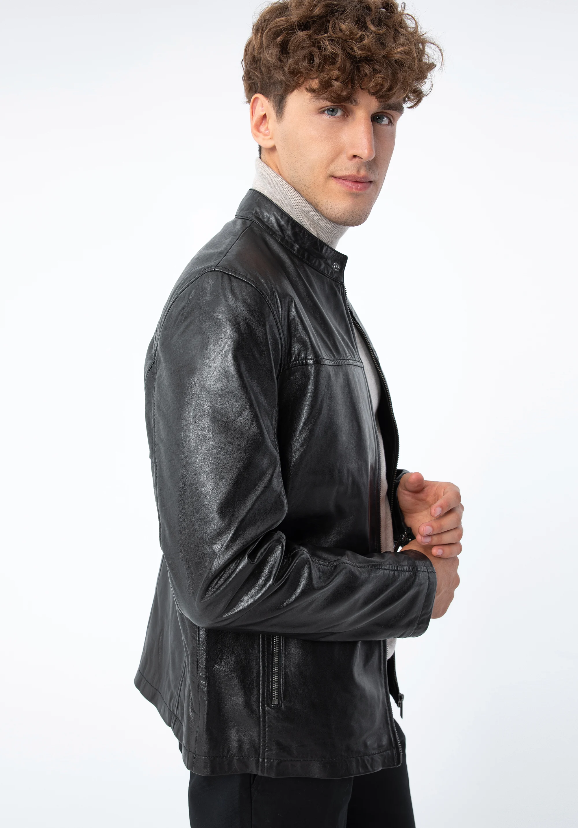 Męska kurtka skórzana prosta