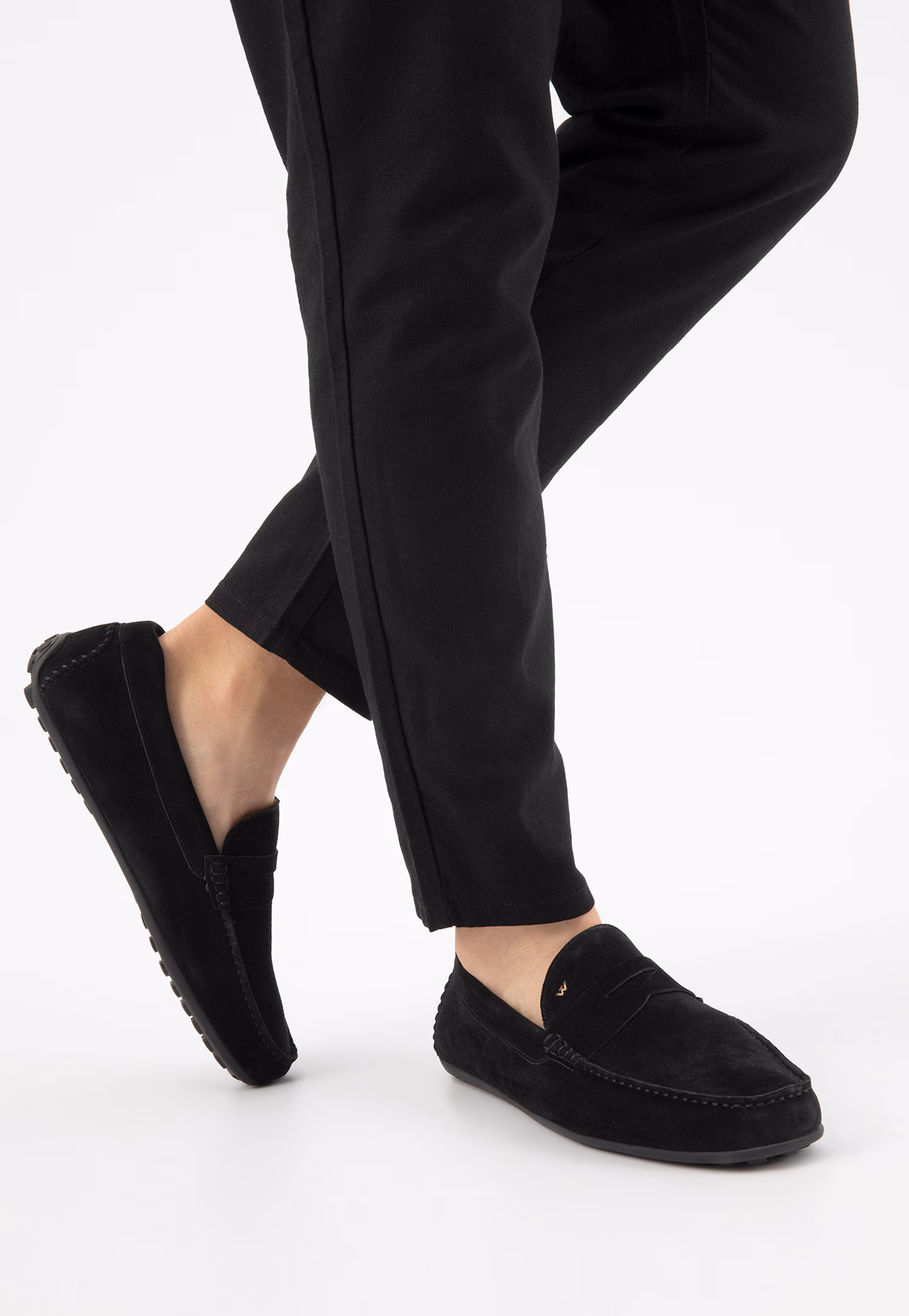 Wygodne granatowe mokasyny męskie na czarnej podeszwie