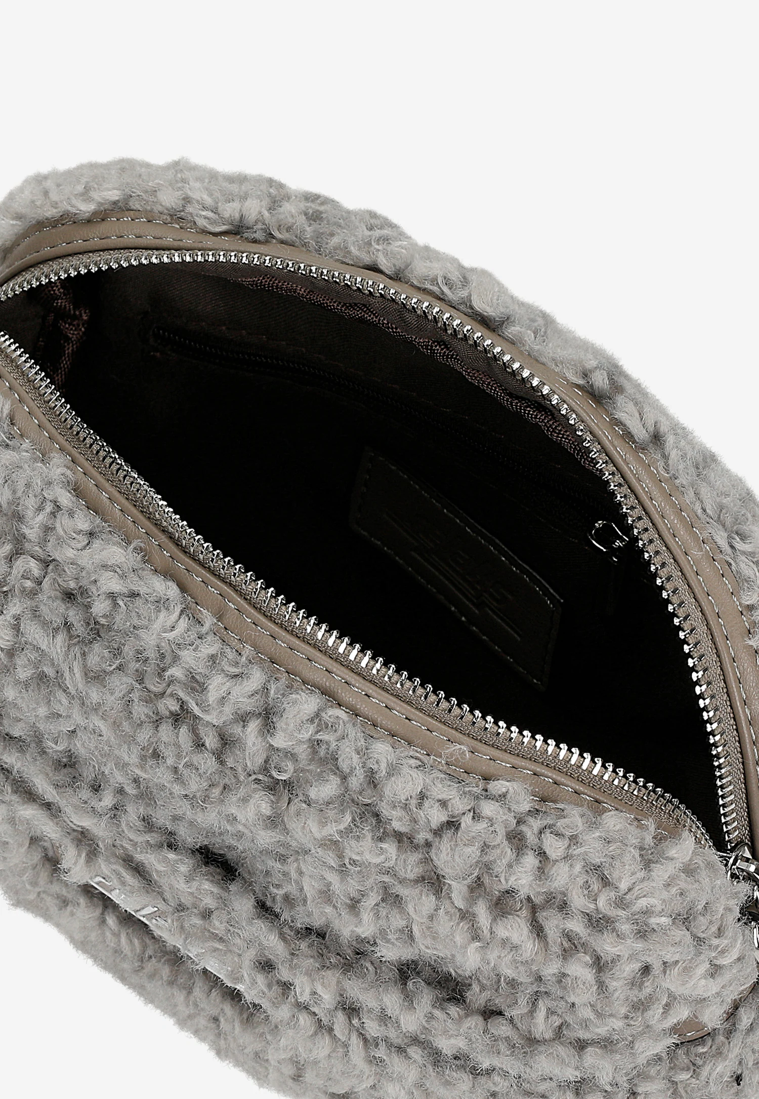 RELAKS mała popielata torebka ze sztucznego futra