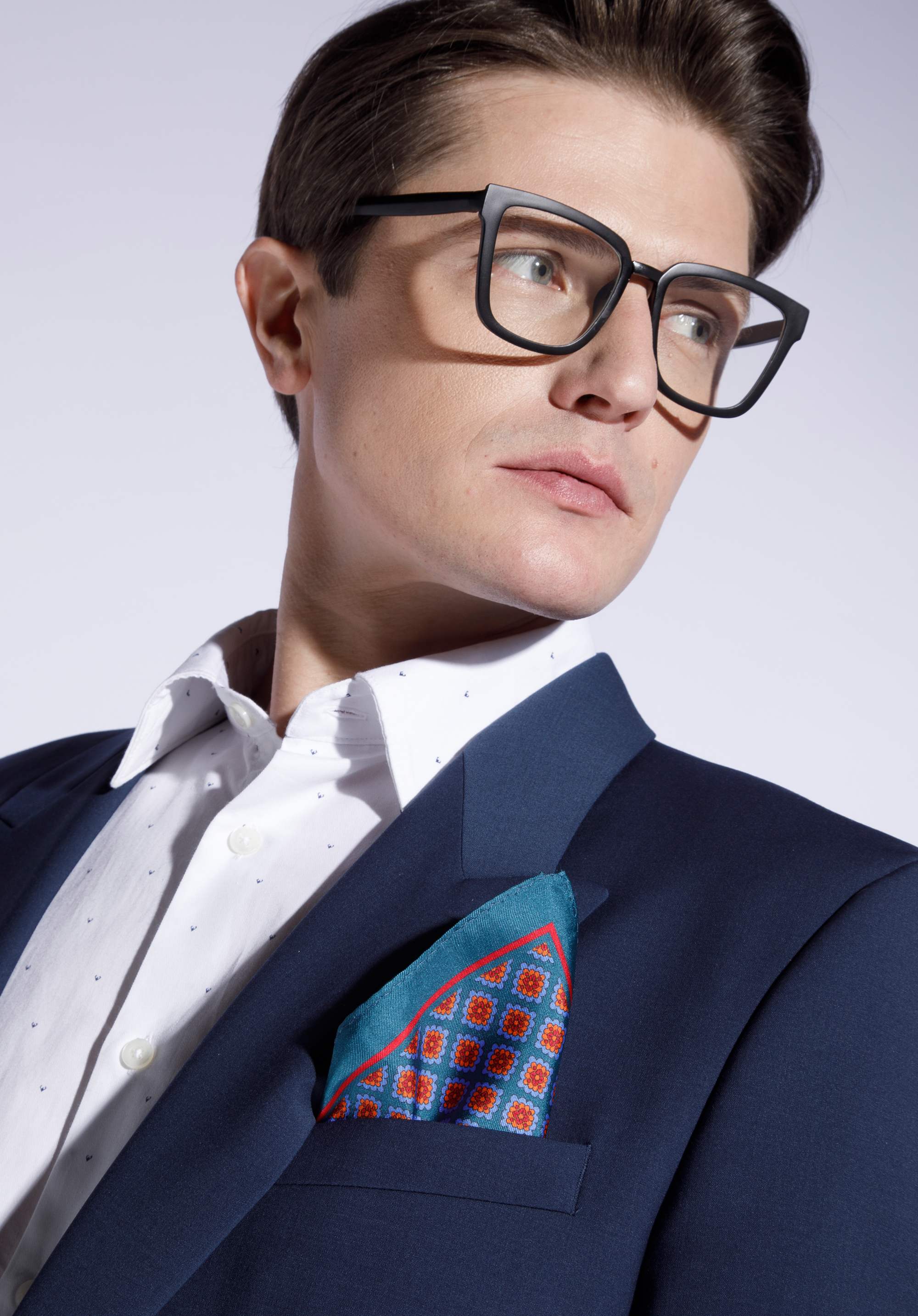 Poszetka jedwabna we wzory