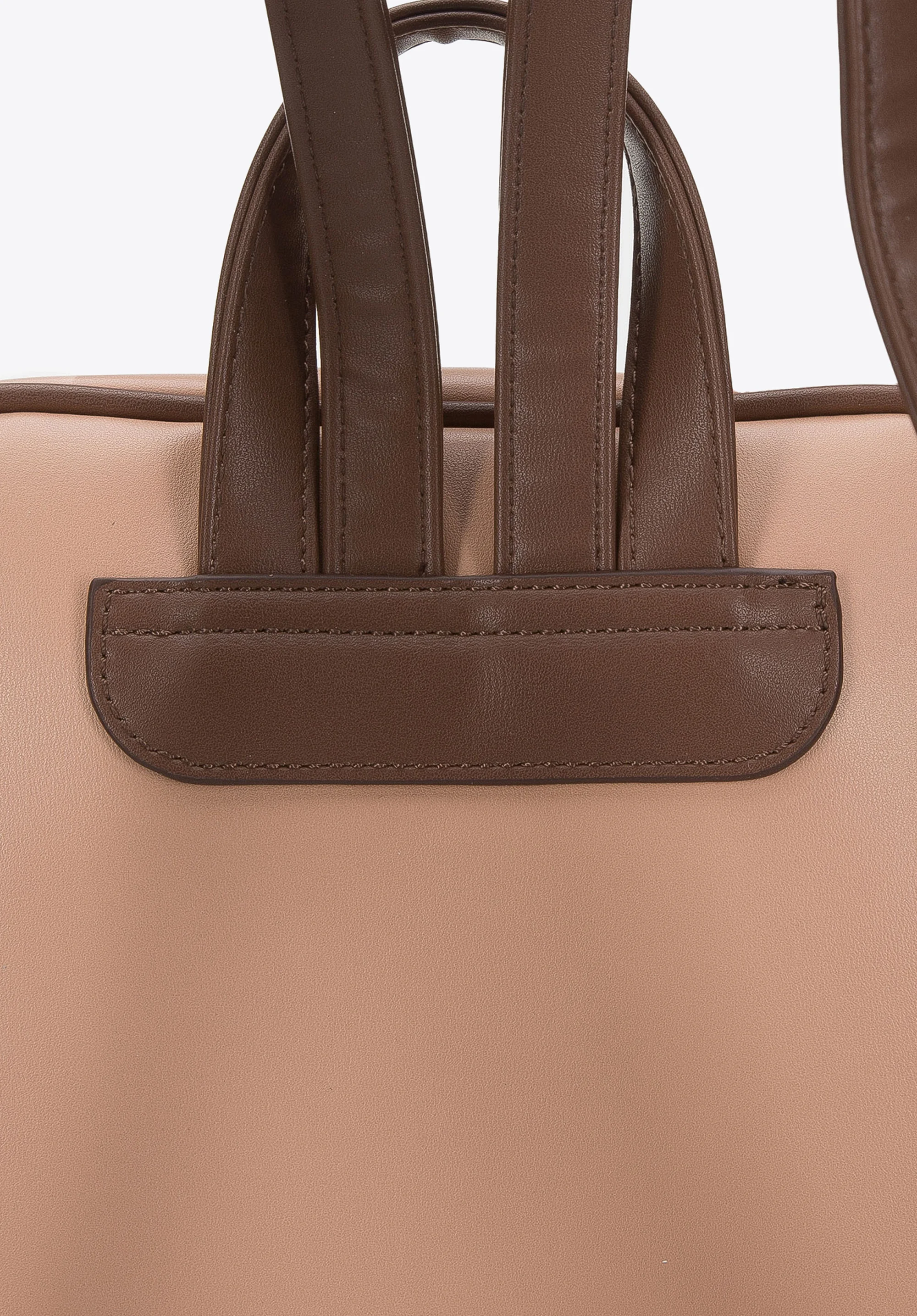 Damski plecak z poziomym paskiem