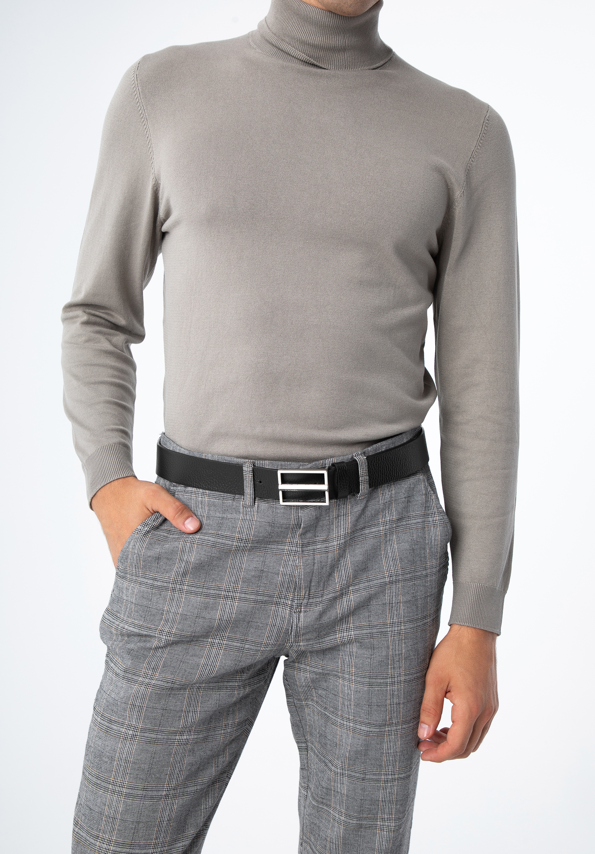 Męski pasek skórzany z geometryczną klamrą