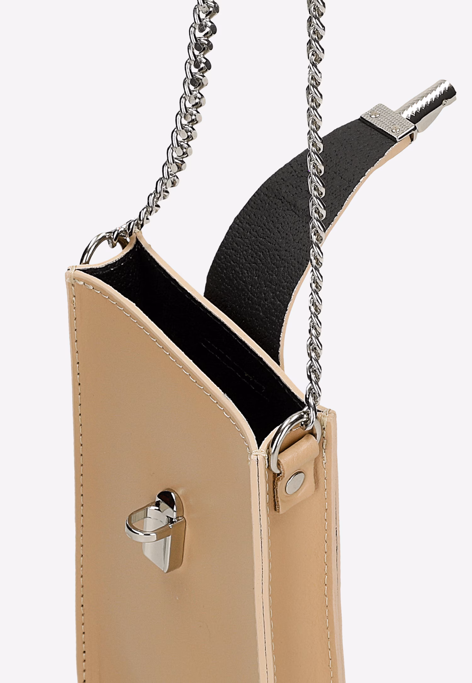 Beżowa torebka na telefon ze srebrnym łańcuchem