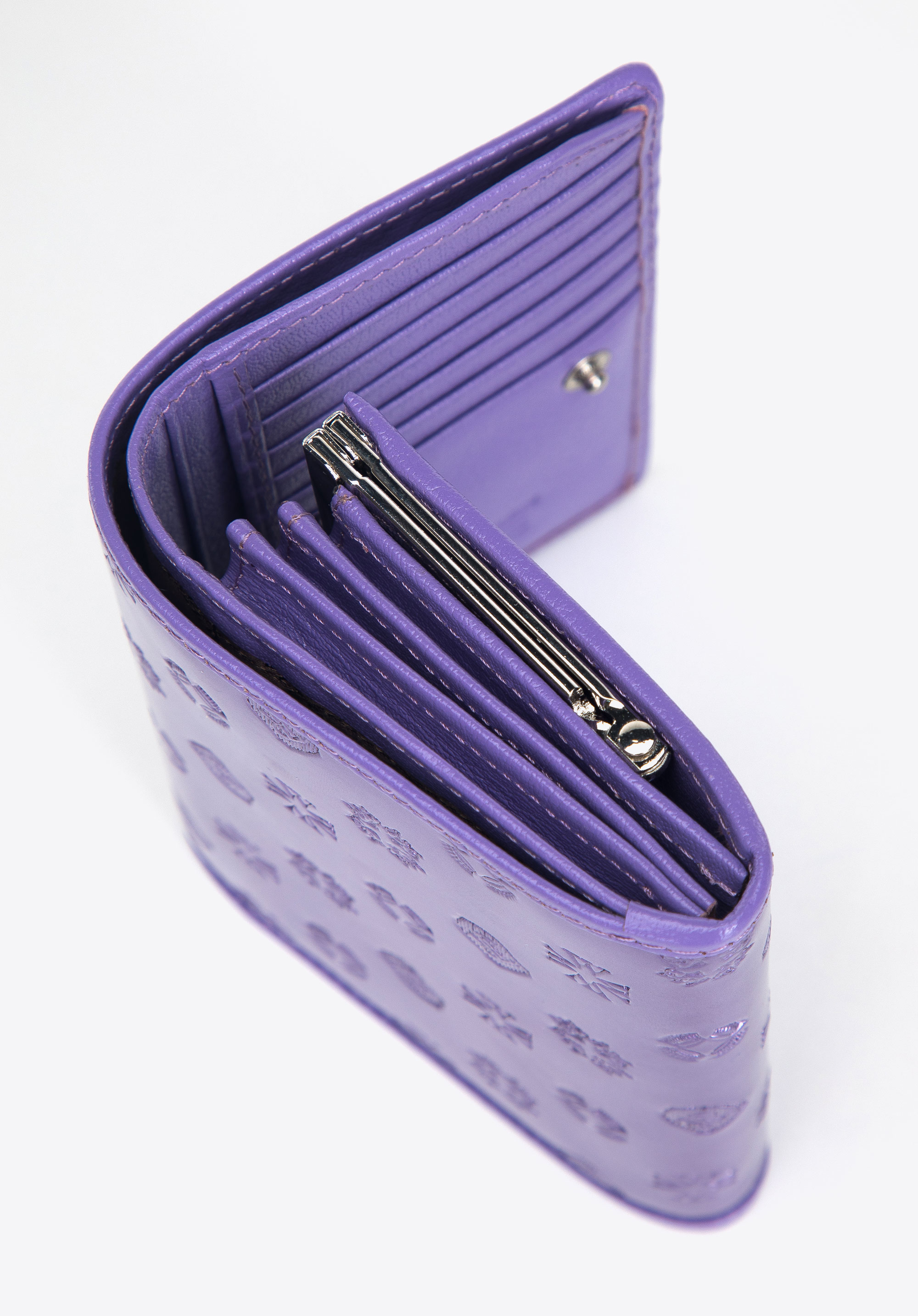 Damski portfel z lakierowanej skóry z monogramem mały