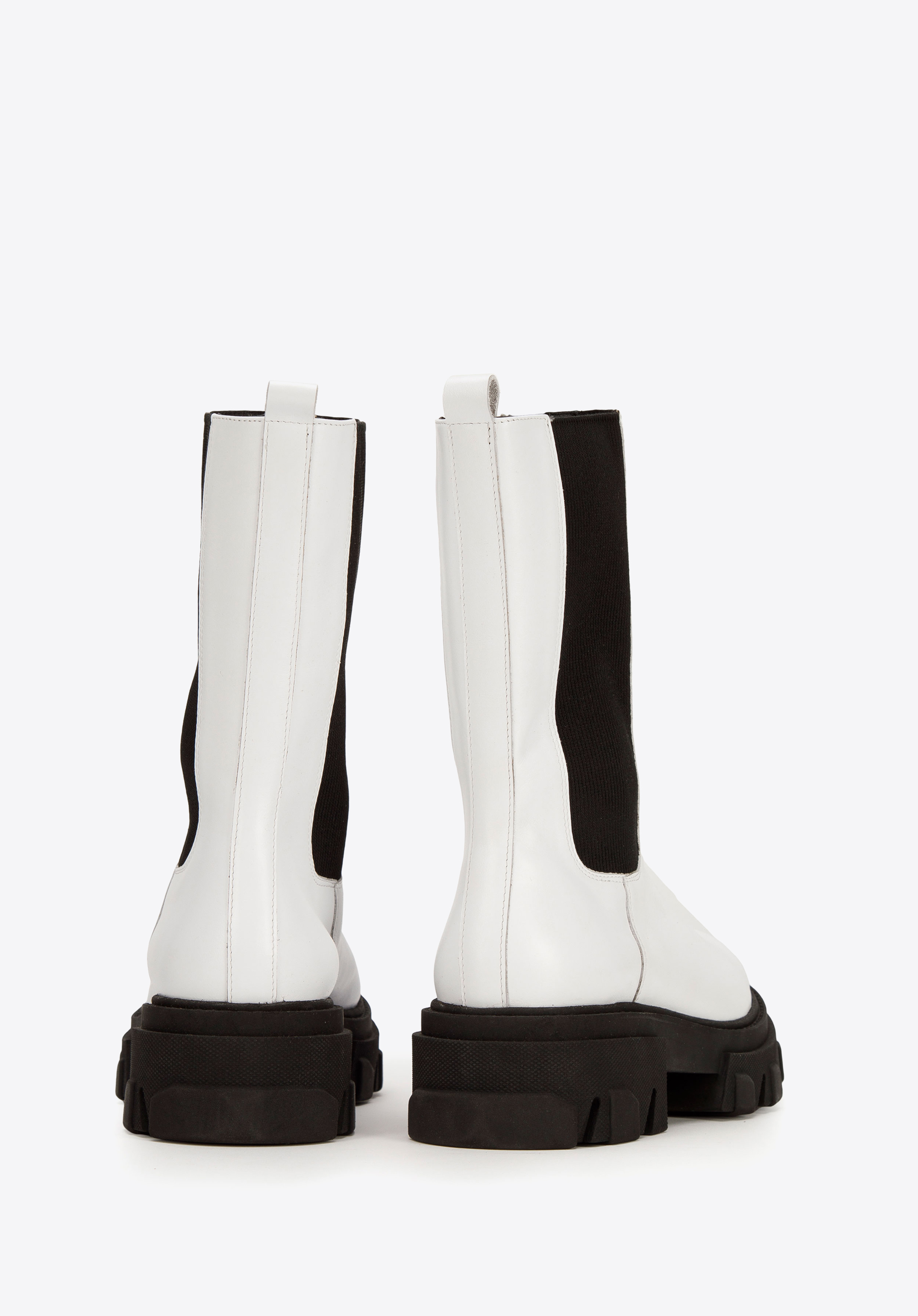 Damskie trapery skórzane wysokie na grubej podeszwie