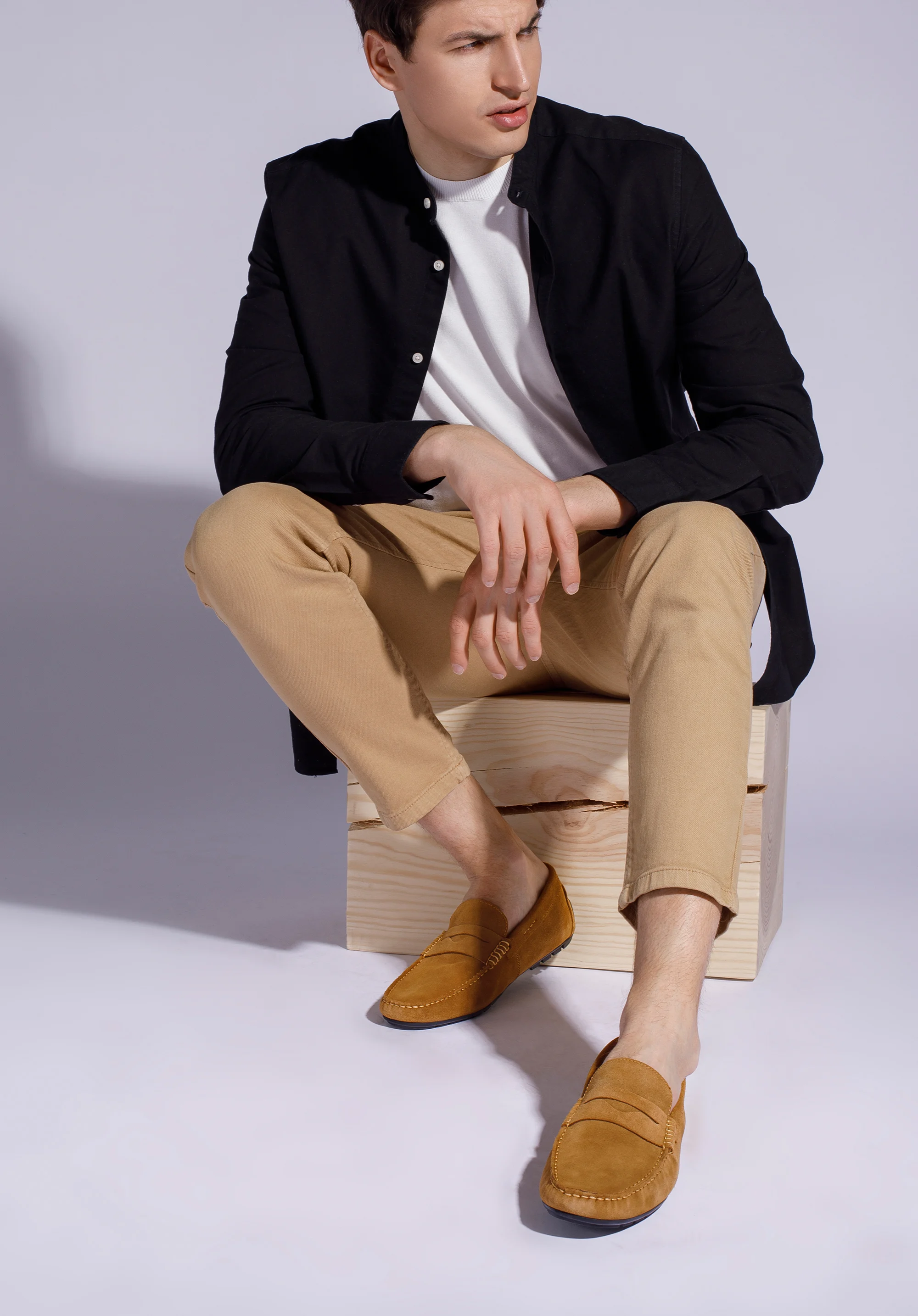 Męskie mokasyny pensówki zamszowe na giętkiej podeszwie