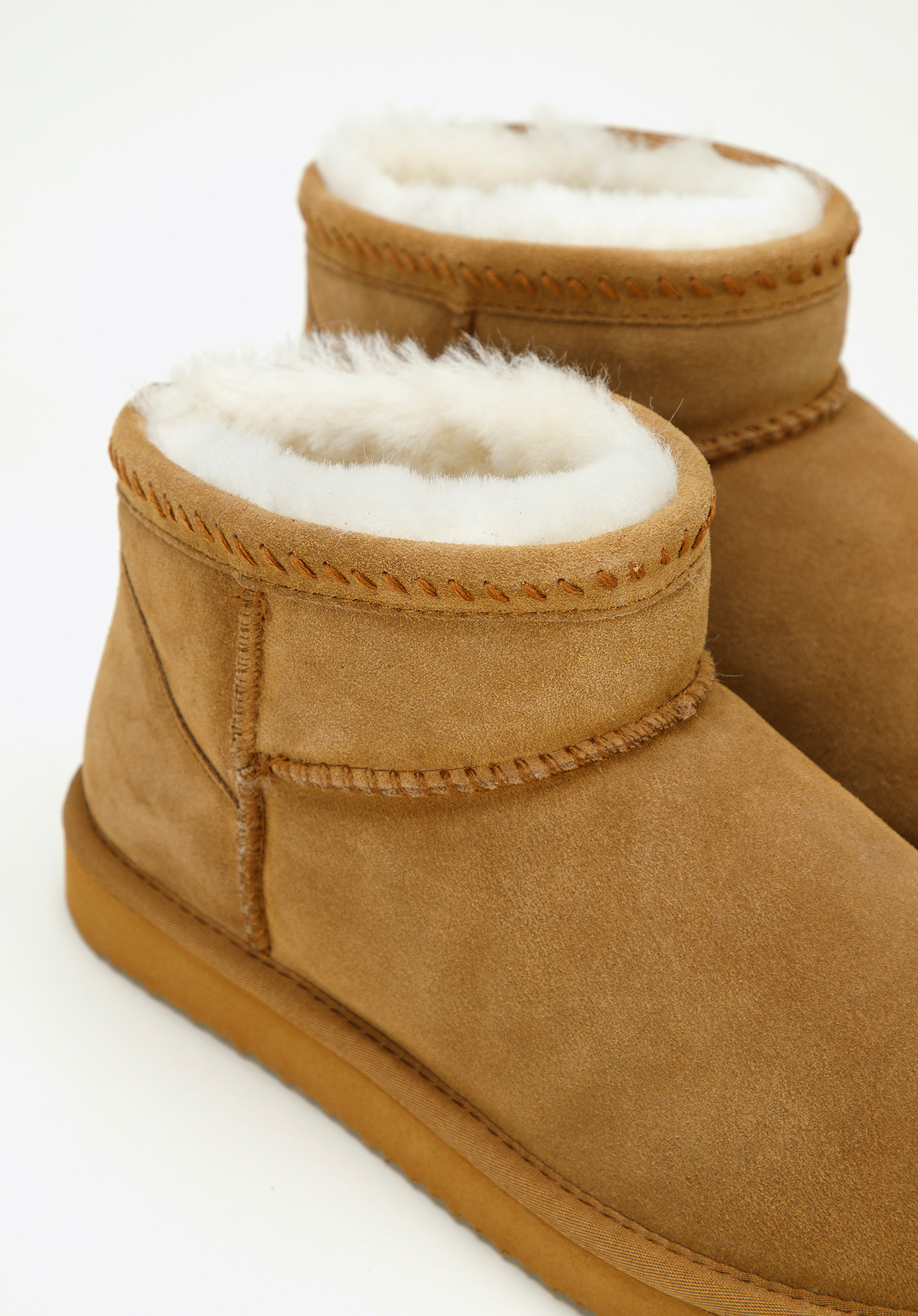 Damskie botki zamszowe z wełną