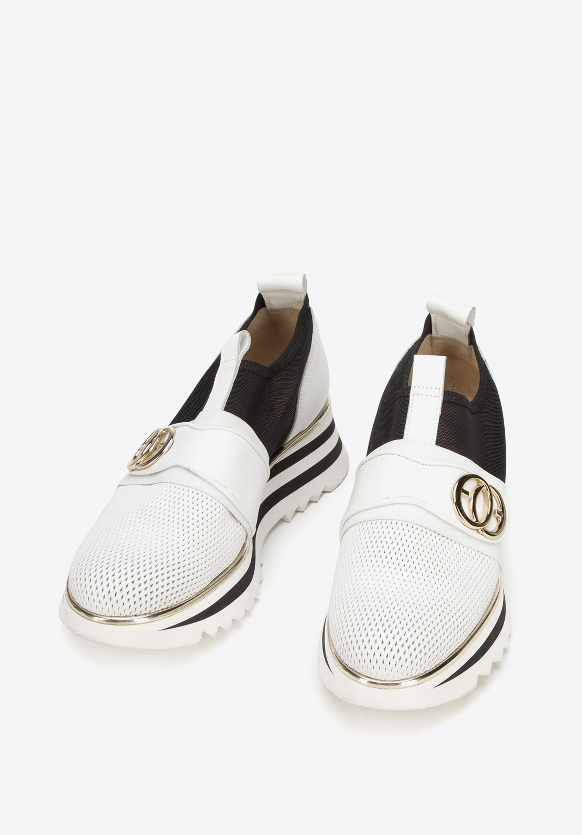 Damskie sneakersy skórzane na platformie ażurowe