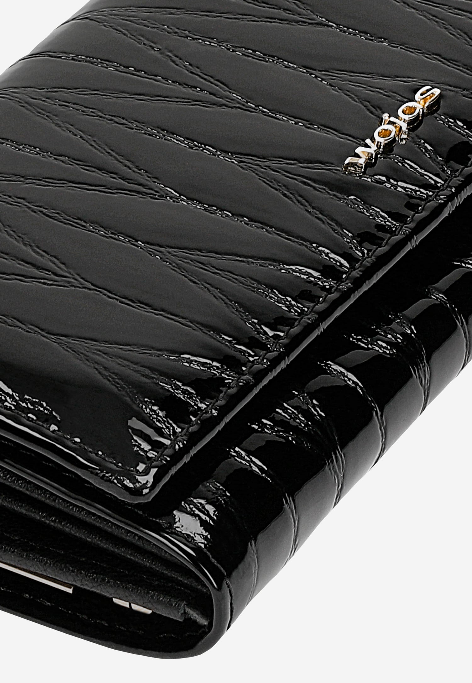 Duży portfel damski z lakierowanej skóry