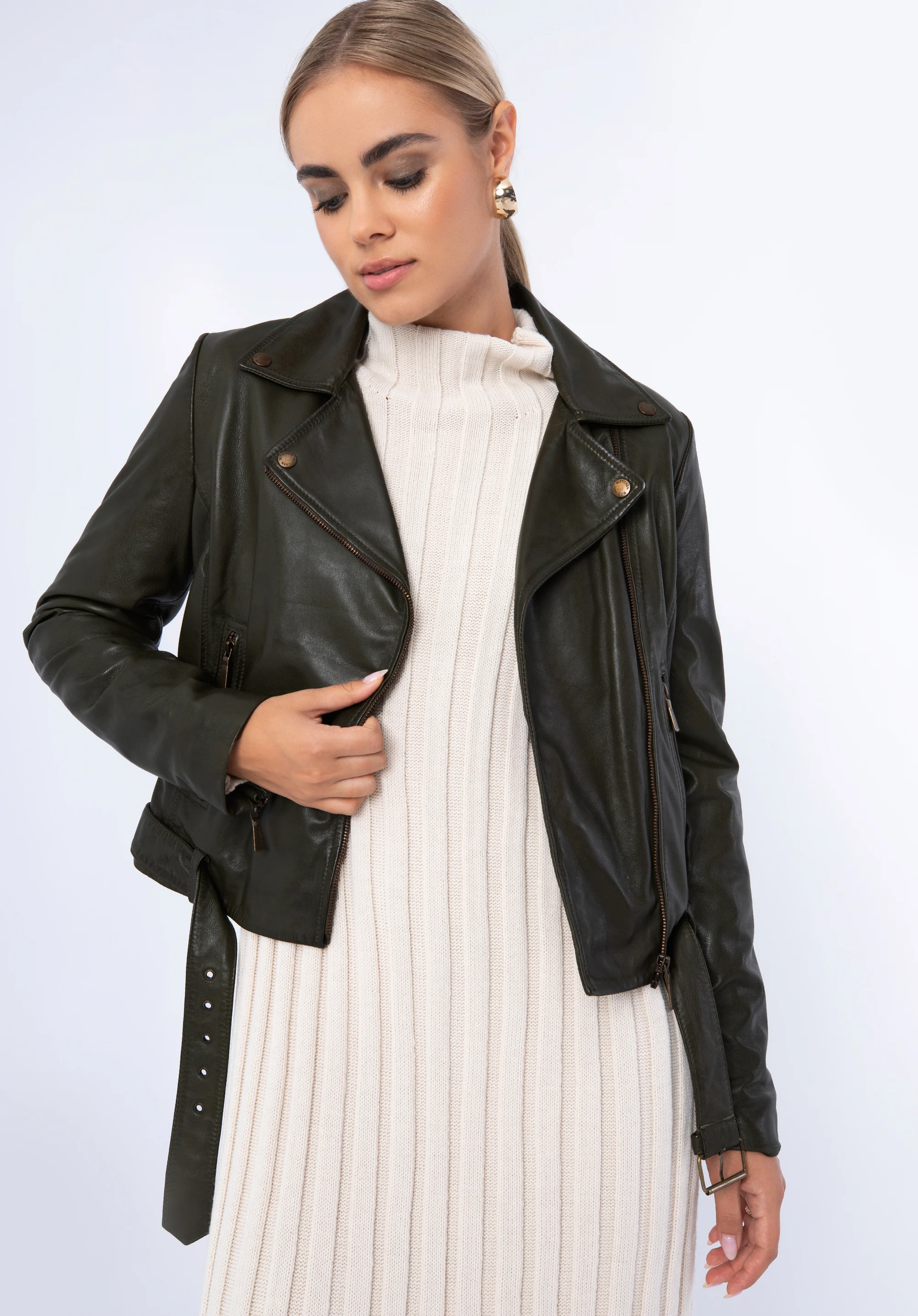 Damska ramoneska skórzana z paskiem