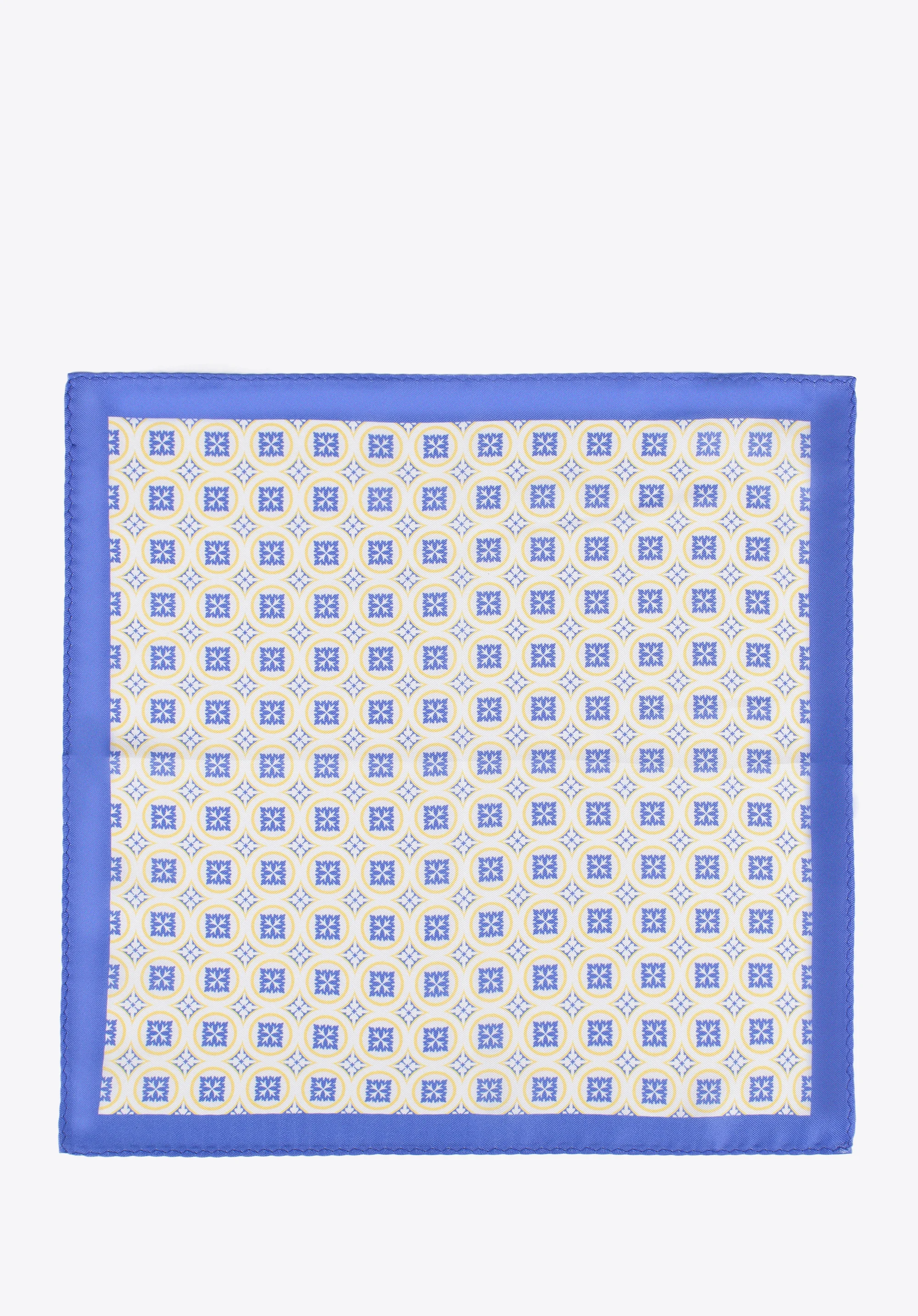 Poszetka z jedwabiu we wzory