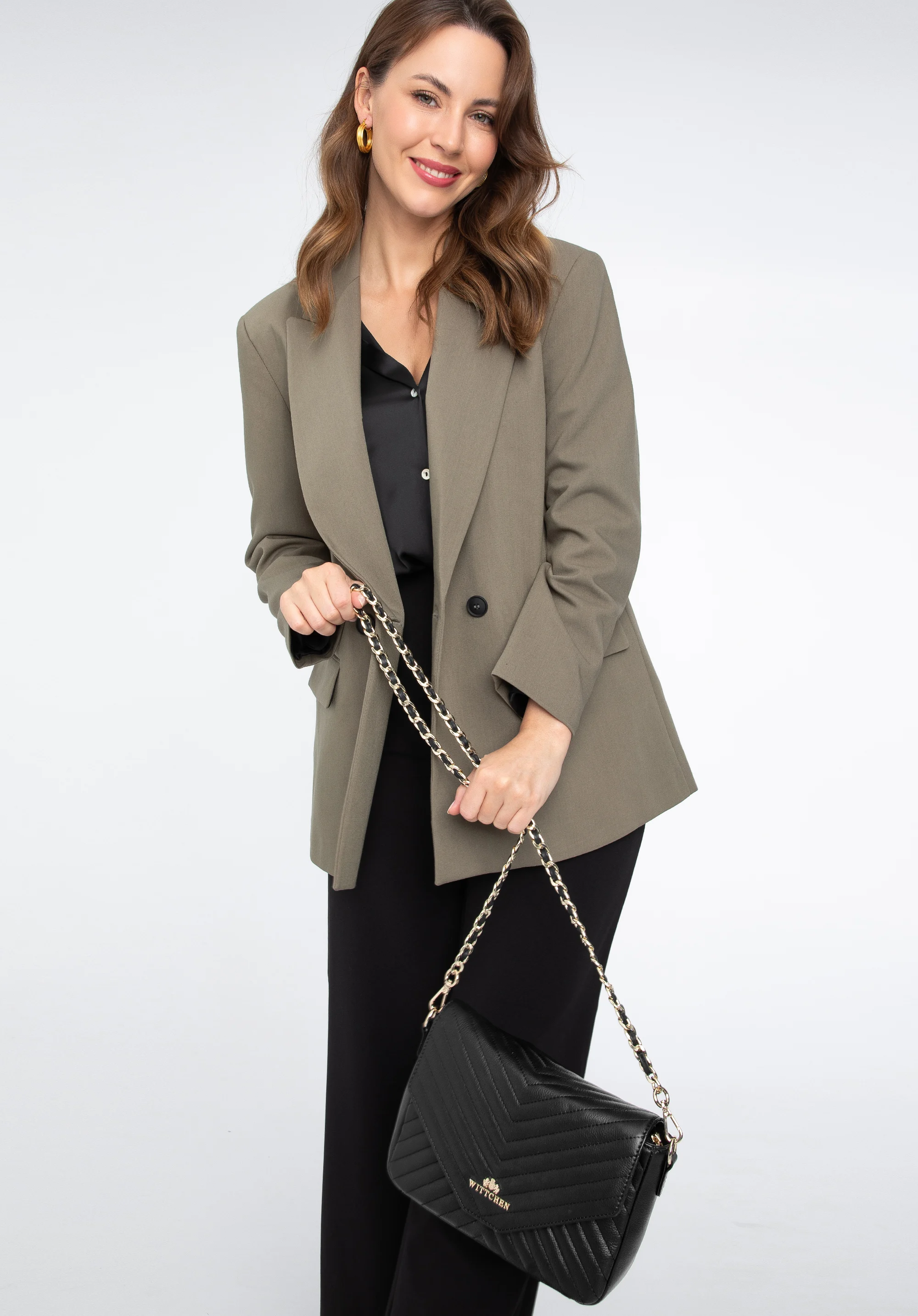 Damska listonoszka skórzana z ukośnym pikowaniem