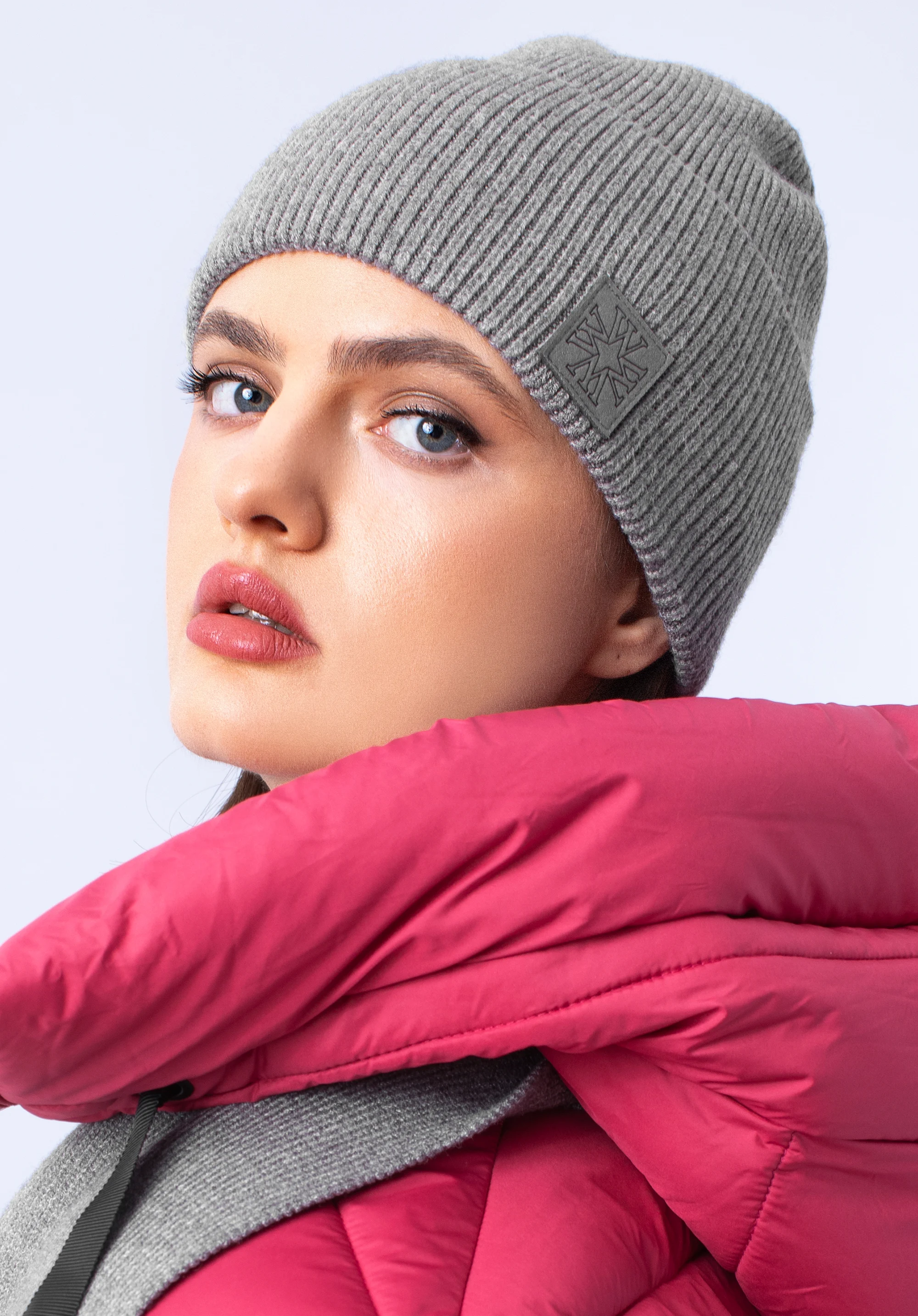 Damska czapka klasyczna