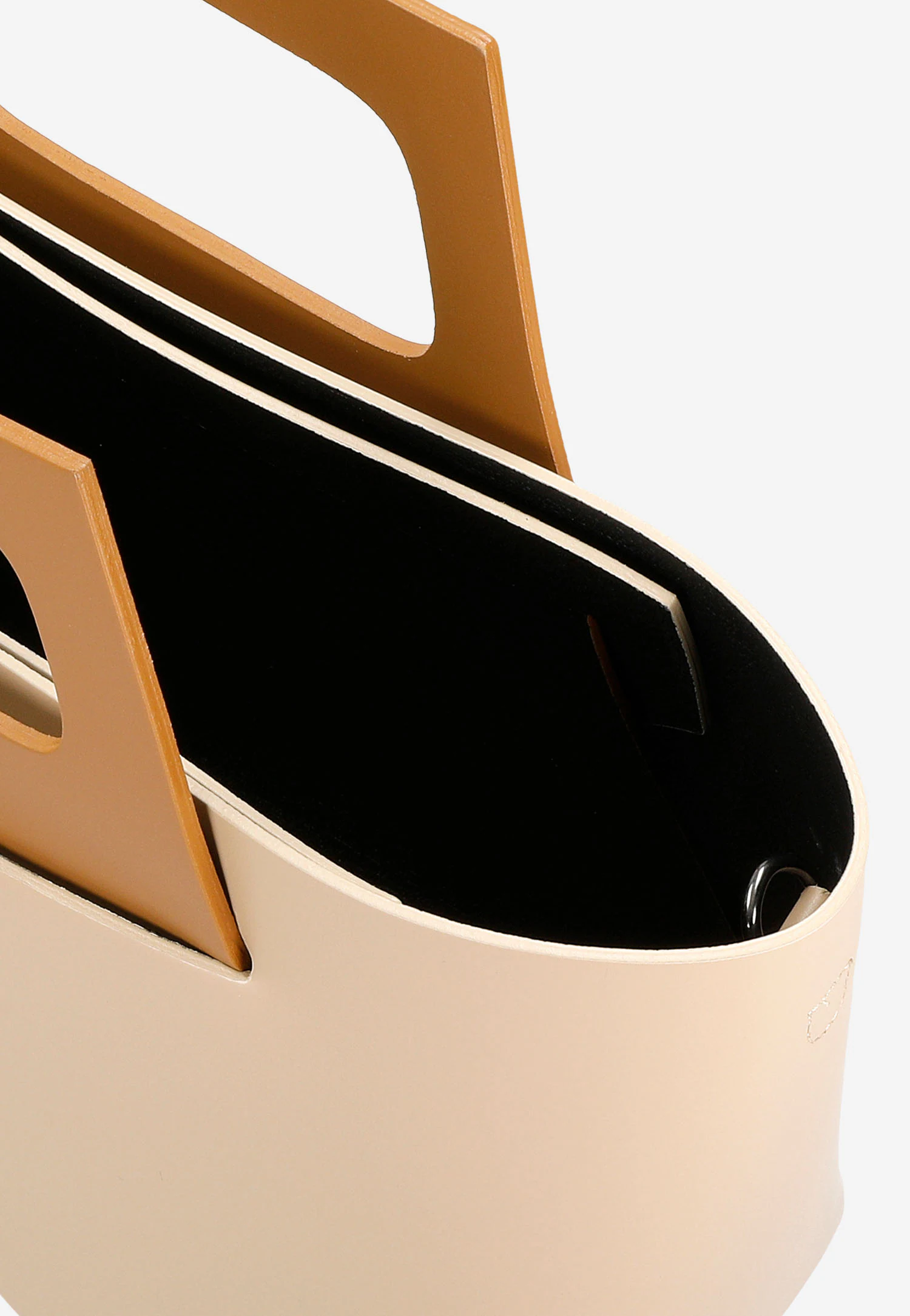 Czarno-beżowa torebka damska typu kuferek