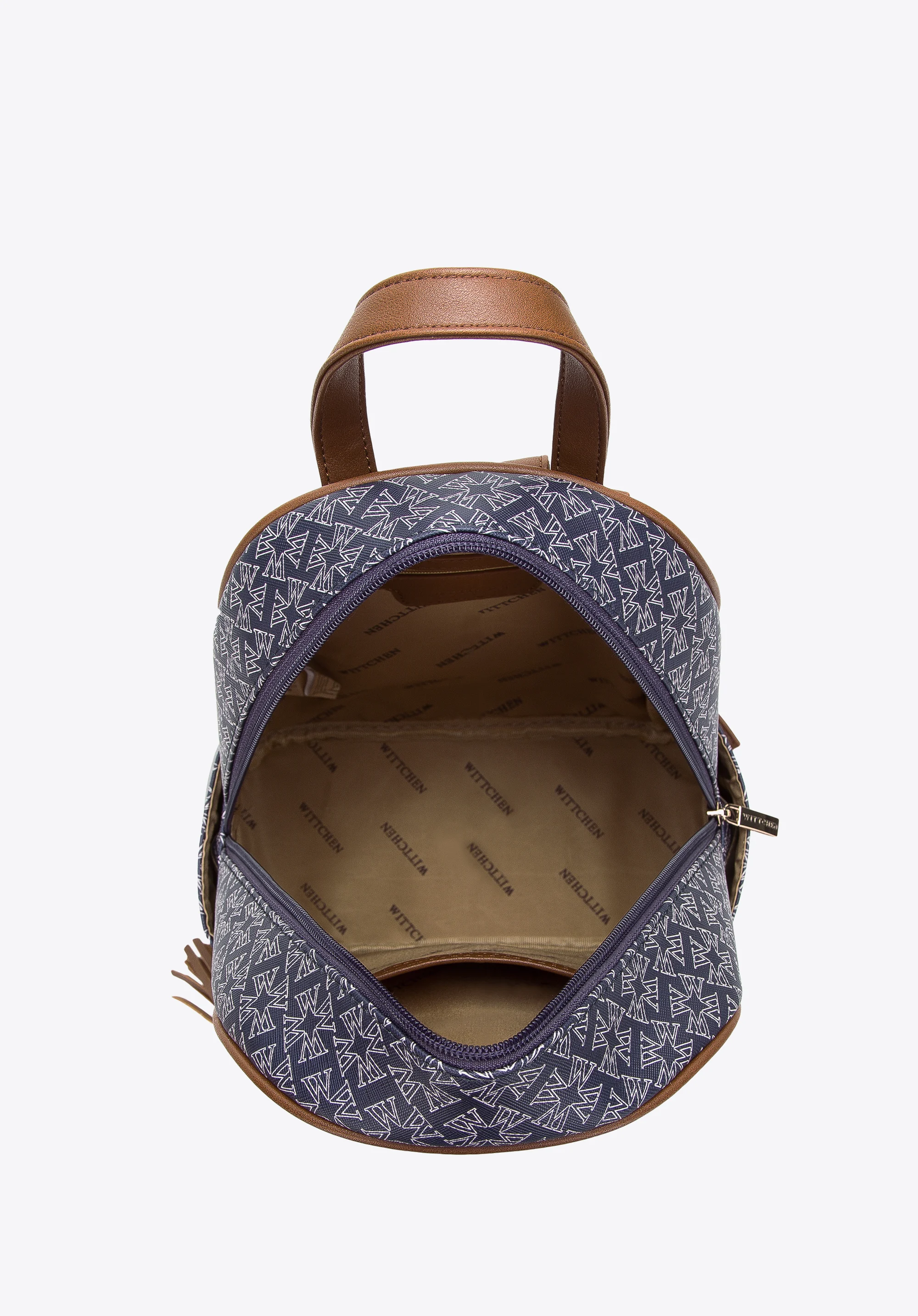 Damski plecak z ekoskóry w monogram