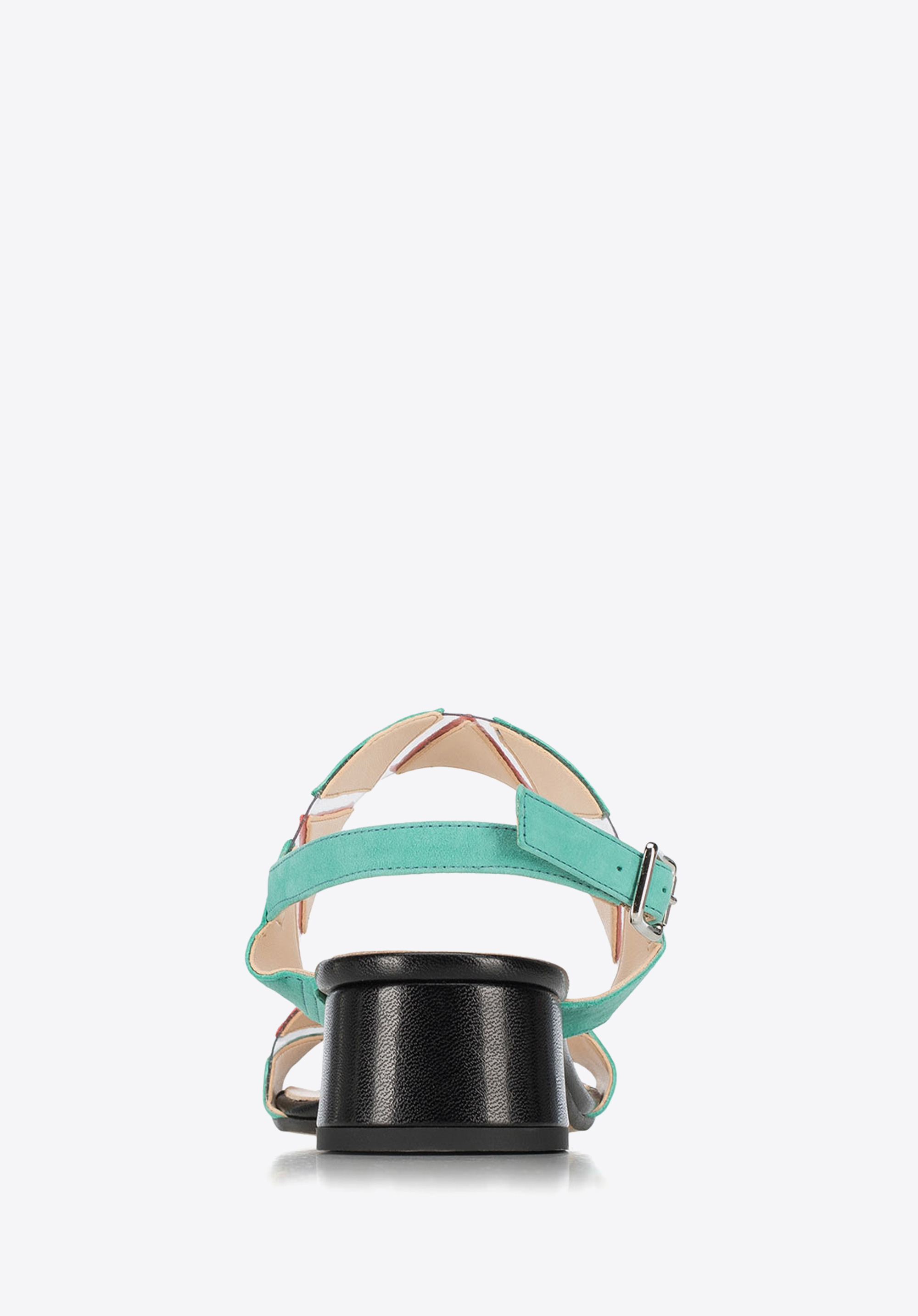 Sandały skórzane na niskim słupku z kolorowymi wstawkami
