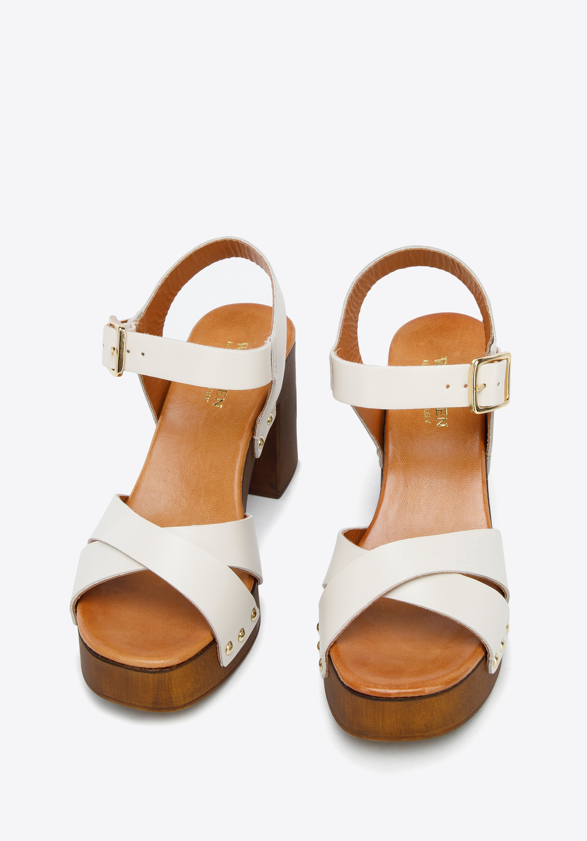 Damskie sandały skórzane z paskami na krzyż