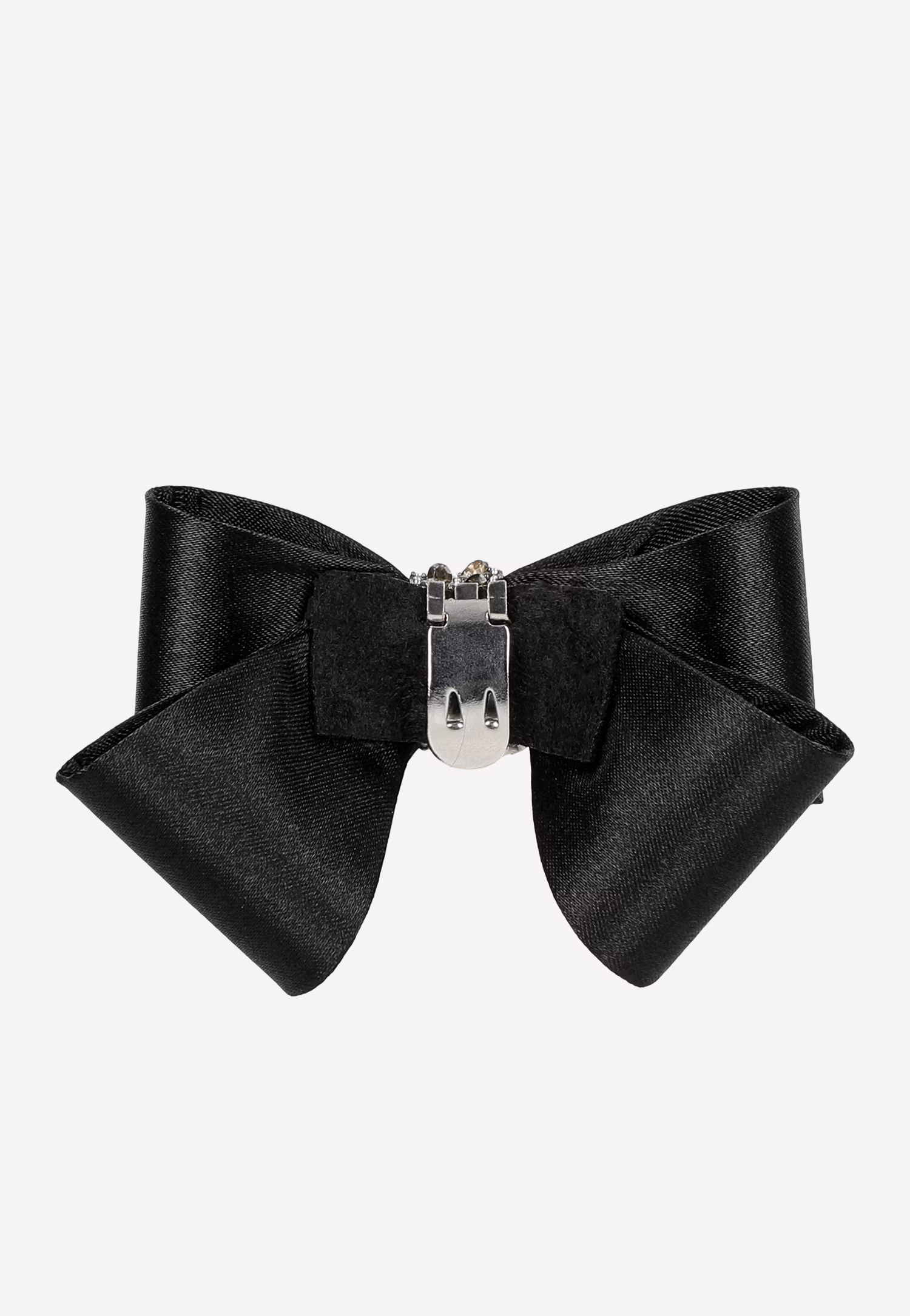 Czarna kokarda do butów ze srebrną aplikacją